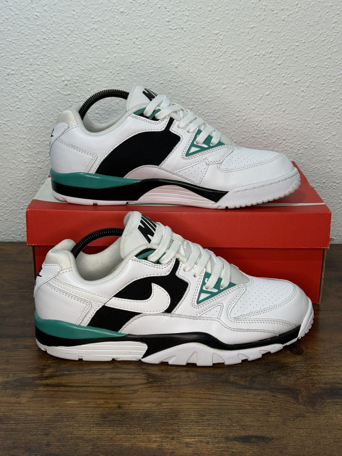 Nike Nike Air Cross Trainer 3 Low Neptune Green size 9.5 Size US 9.5 / EU 42-43 - 7 Thumbnail