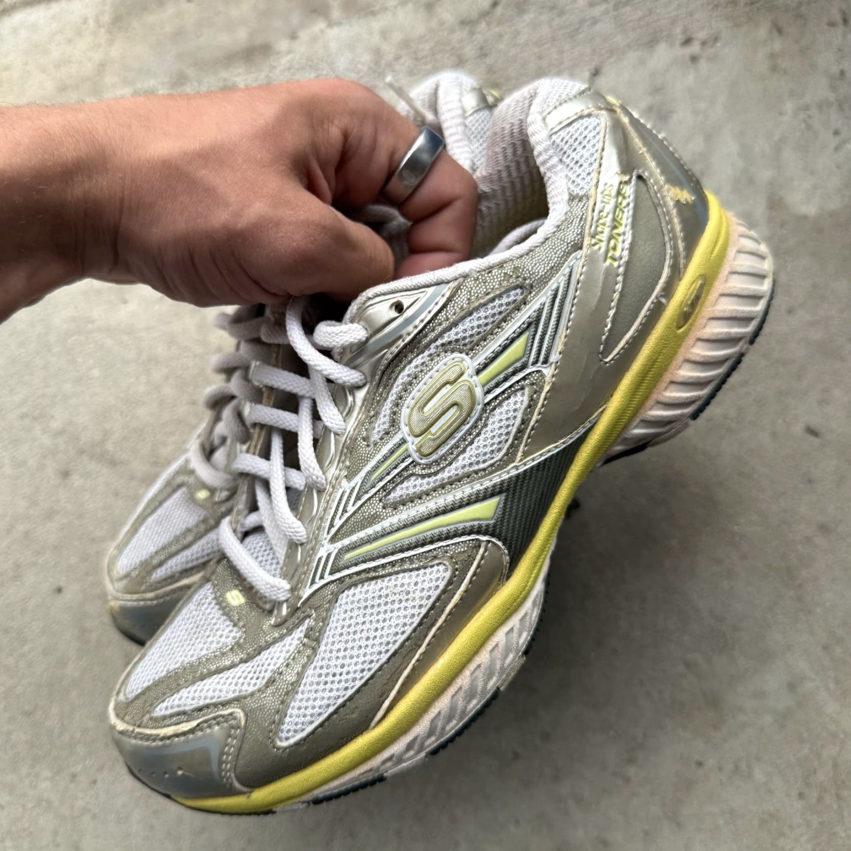 SKECHERS Skechers Shape Ups Toners Women’s Walking Shoes Gray 13013 Low Top Size 6 UV? Size M / US 6-8 / IT 42-44 - 6 Thumbnail