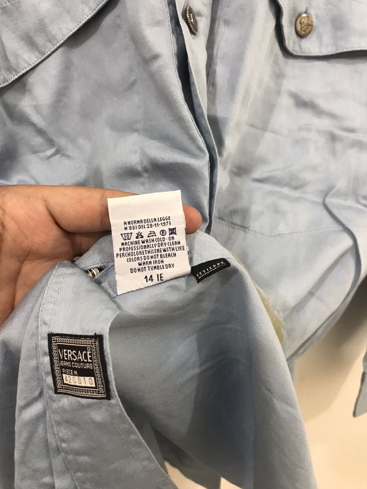 Versace × Versace Jeans Couture Vintage Versace shirt Size US L / EU 52-54 / 3 - 7 Thumbnail