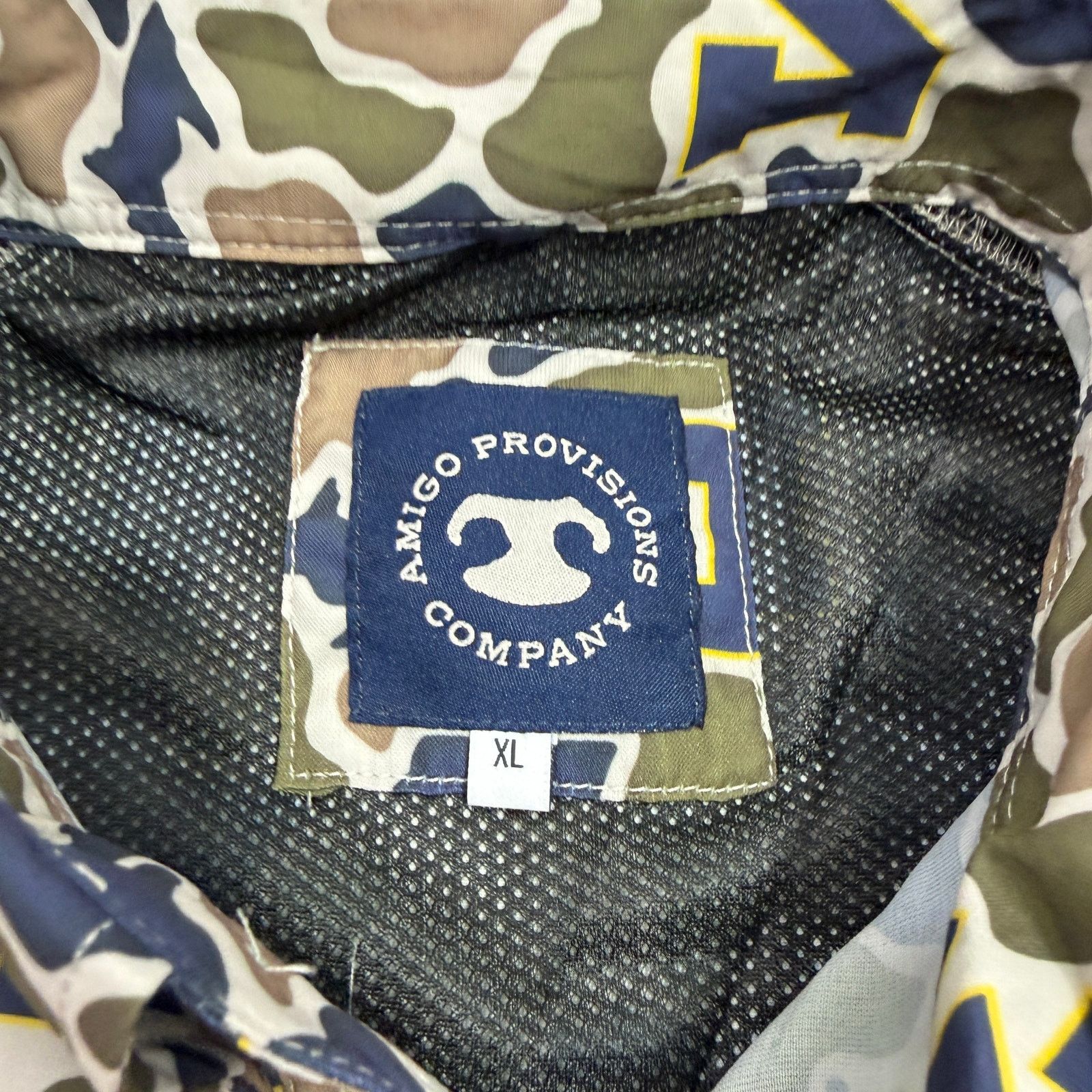 Vintage Amigo Provisions Michigan Wolverines Camo Shirt Men's XL NEW Size US XL / EU 56 / 4 - 6 Thumbnail