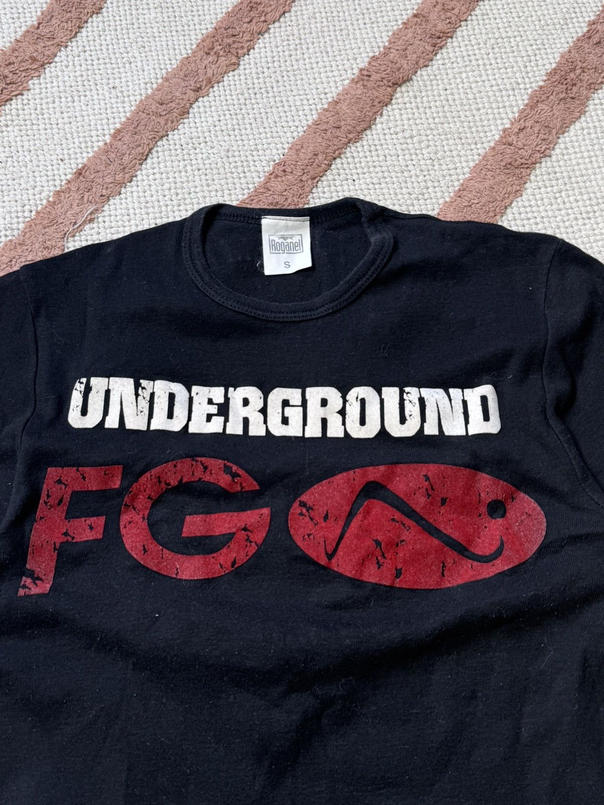 Vintage VINTAGE UNDERGROUND FG RADIO 2000s TEE SHIRT Size S / US 4 / IT 40 - 3 Thumbnail