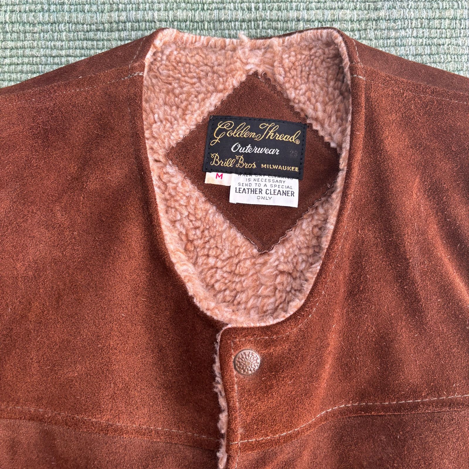 Vintage 1970s vintage suede leather vest golden thread brand size m Size US M / EU 48-50 / 2 - 2 Thumbnail