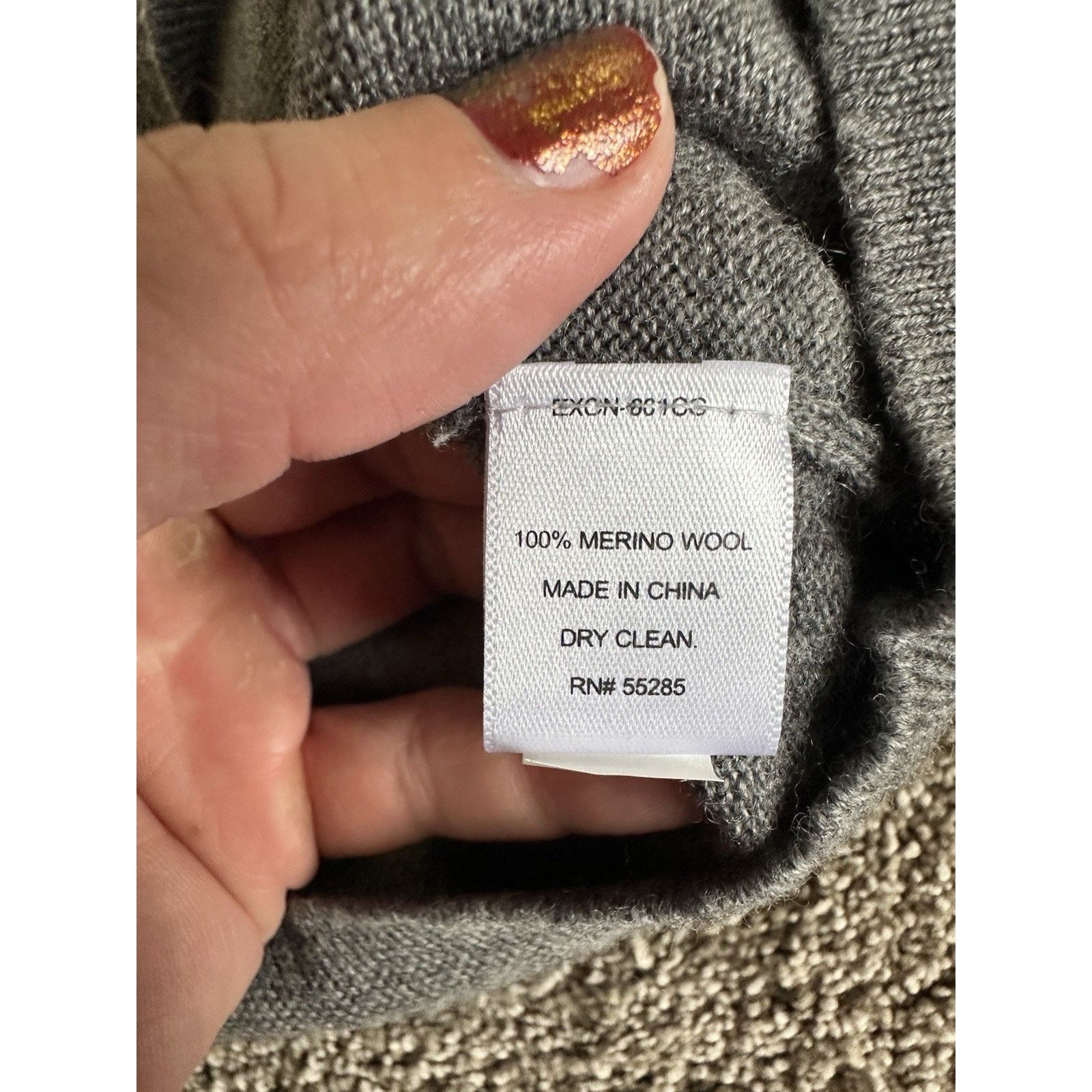 Express Express Sweater Mens XL Gray Long Sleeve V Neck Merino Wool Size US XL / EU 56 / 4 - 7 Thumbnail