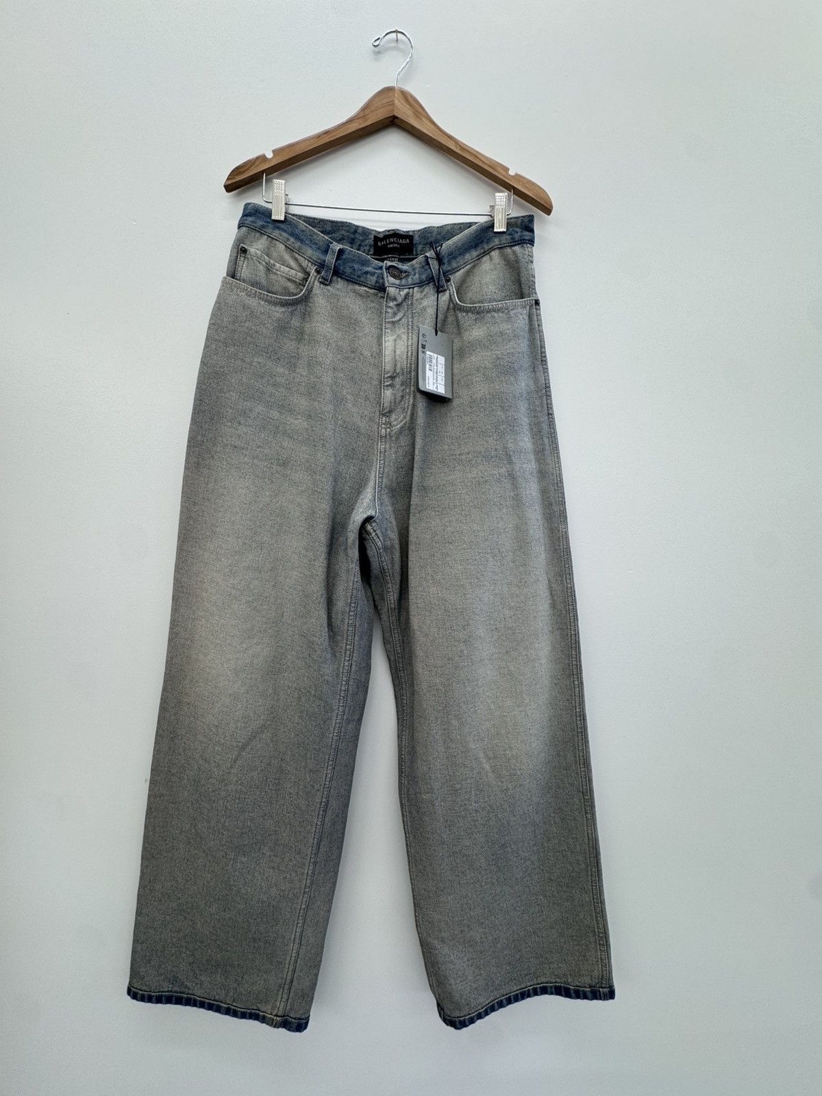 Balenciaga Balenciaga Baggy Inside Out Denim Size US 32 / EU 48 - 1 Thumbnail