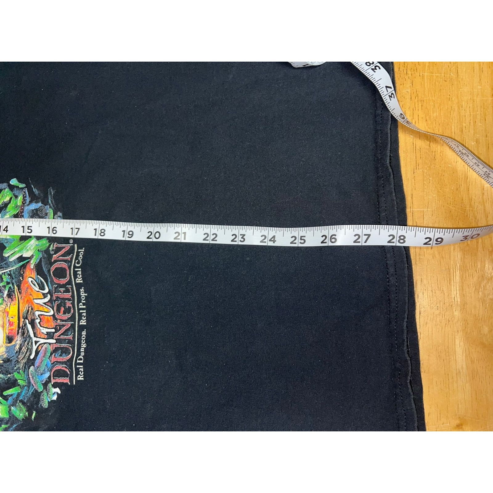 Gildan Vintage True Dungeon Shirt Real Props Cool Dragon Large Size US L / EU 52-54 / 3 - 10 Thumbnail