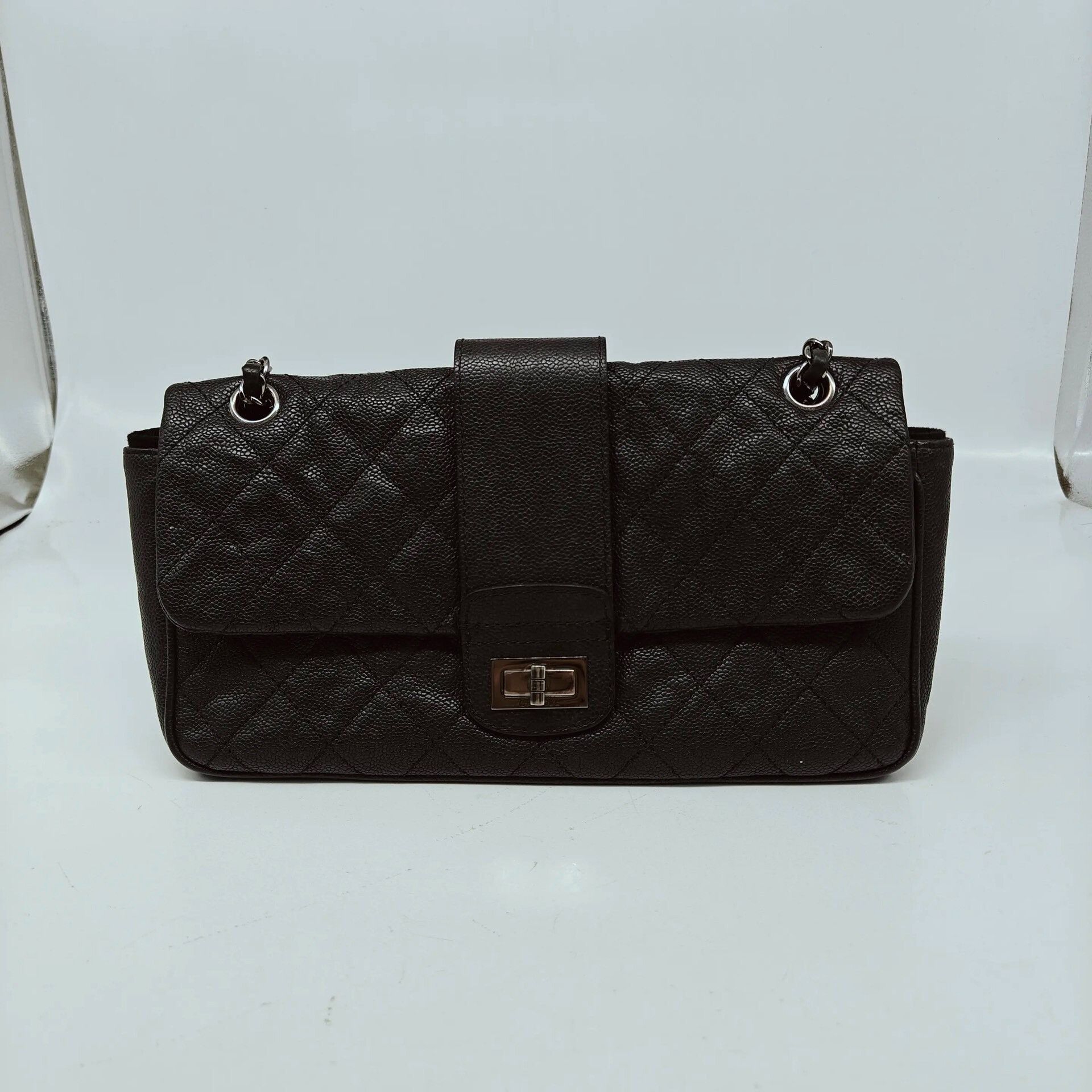 Chanel Pre-loved Bag Very good condition Size ONE SIZE - 1 Thumbnail