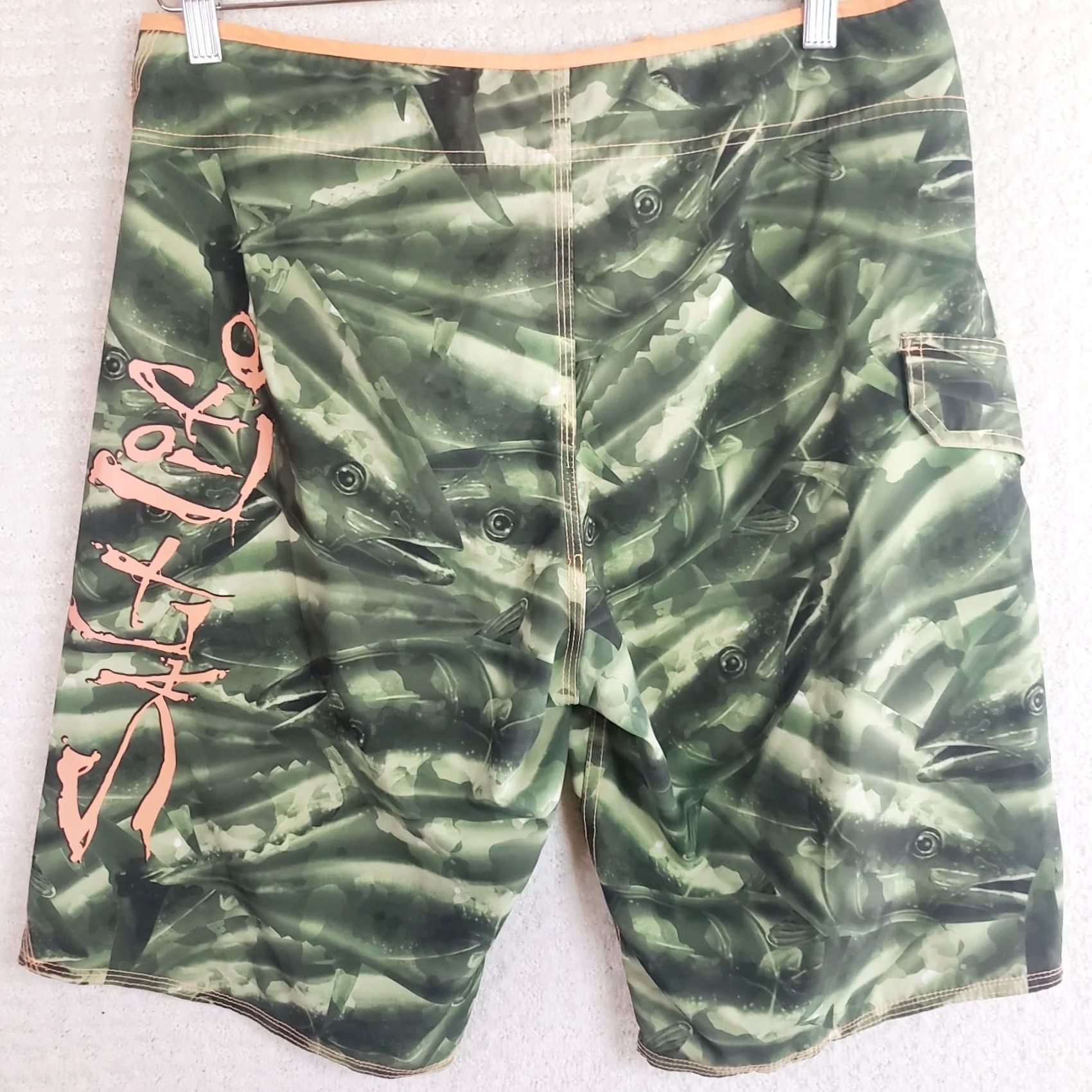 Vintage Salt Life Board Shorts Mens 32 Green Camouflage Vapor Stretch 10” Inseam Salt Life Graphics Classic Logo Swim Bottoms Size US 32 / EU 48 - 7 Thumbnail