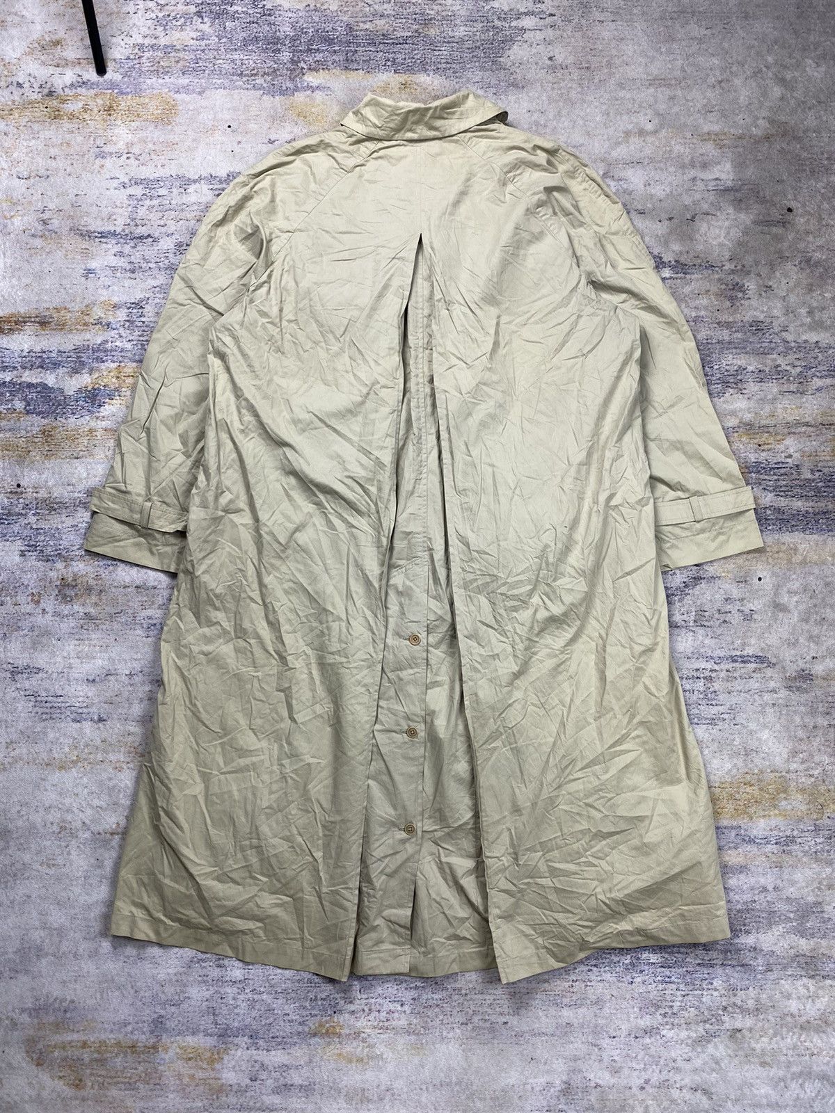 Fendi × Vintage Vintage Fendi trench coat Size US M / EU 48-50 / 2 - 2 Thumbnail
