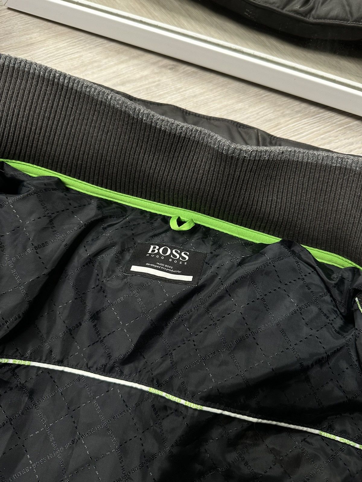 Hugo Boss × Mercedes-Benz Hugo Boss Mercedes-Benz Down Jacket Size US M / EU 48-50 / 2 - 6 Thumbnail