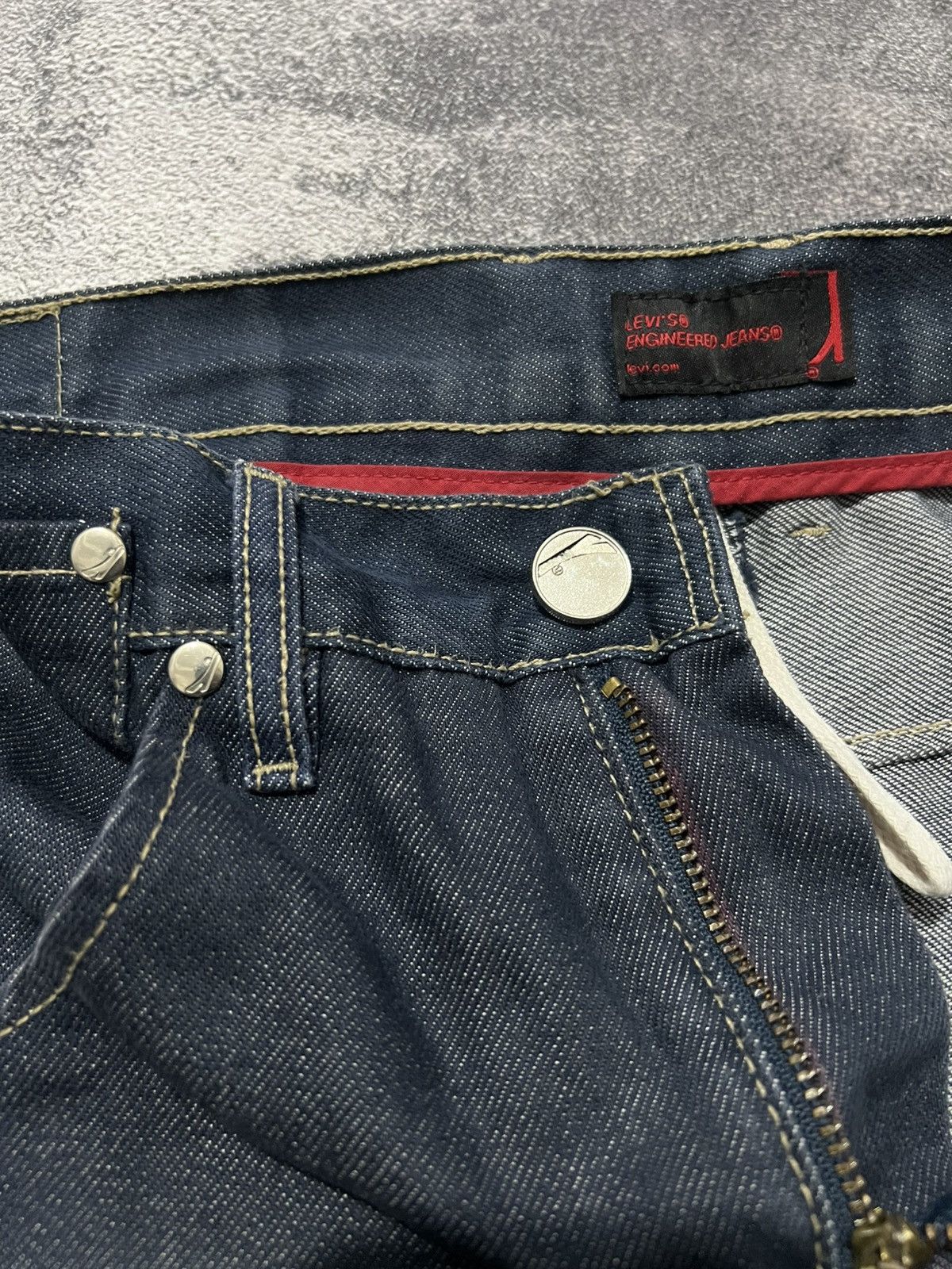 Levi's Vintage Clothing Levis Engineered Buckle Back Twisted Jeans Size US 31 - 9 Thumbnail