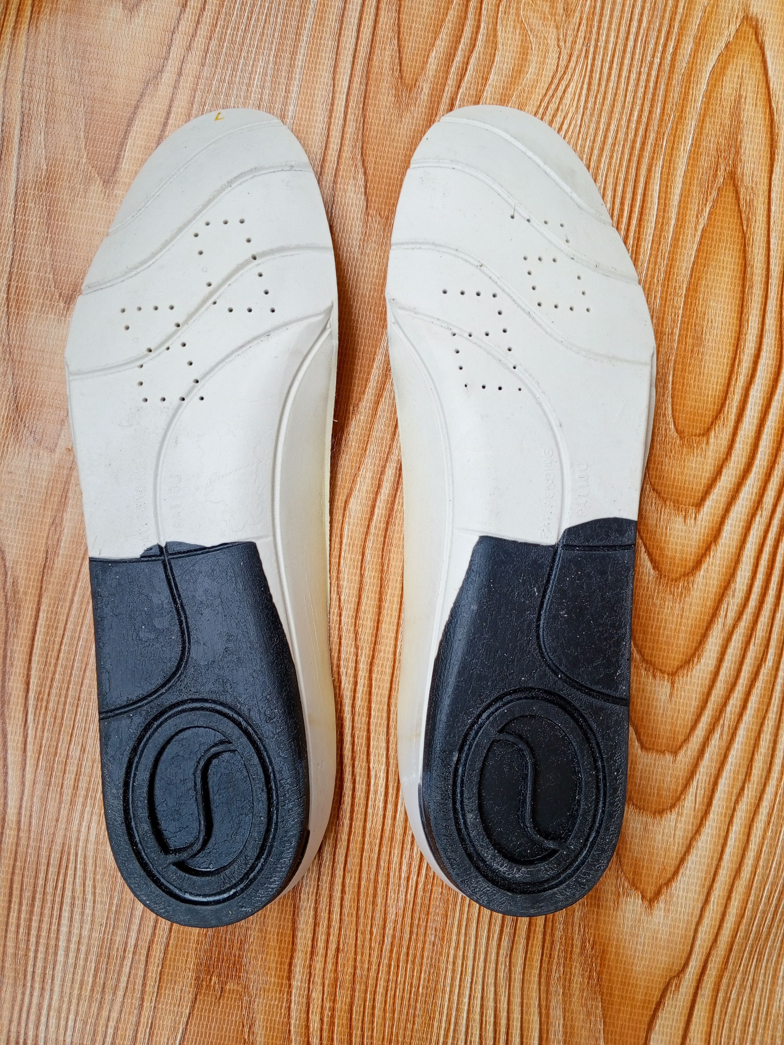 Golden Goose Golden goose Slide Size US 11 / EU 44 - 13 Thumbnail