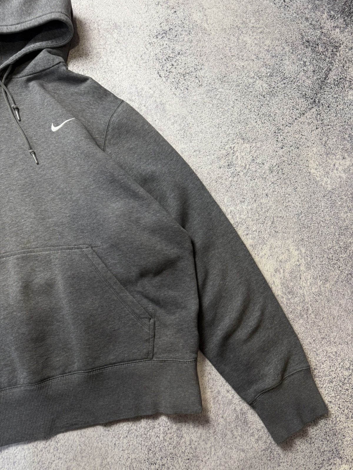 Nike Vintage Nike Hoodie Mini Logo Y2K Size US M / EU 48-50 / 2 - 11 Thumbnail