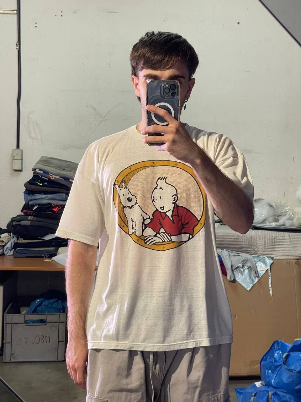 Vintage 90s Vintage "Tintin & Milu" Cream Single Stitch Tshirt Size US L / EU 52-54 / 3 - 10 Thumbnail
