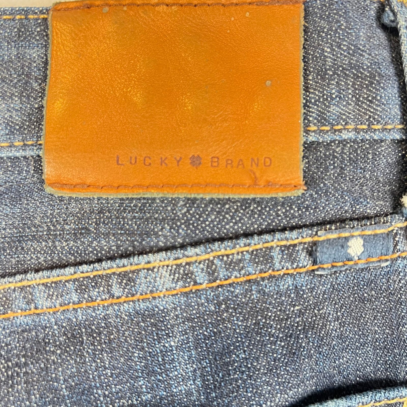 Lucky Brand Lucky Brand jeans mens 36x30 329 classic straight blue denim Size US 36 / EU 52 - 7 Thumbnail