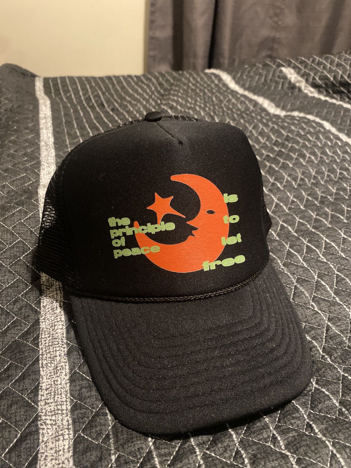 Lyrical Lemonade Cole Bennett the principle of peace is to let free hat Size ONE SIZE - 1 Thumbnail