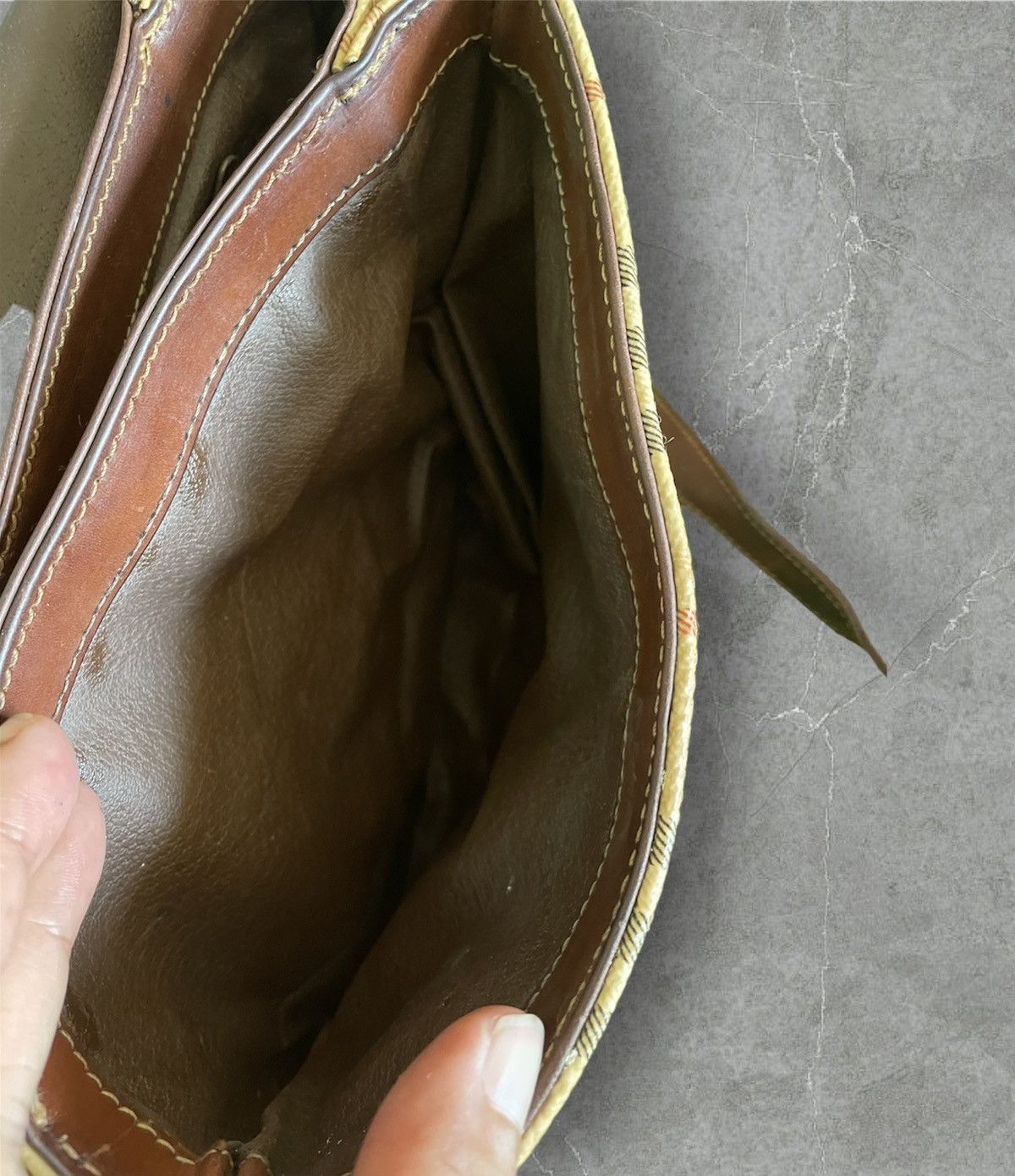 Burberry Burberrys pig skin crossbody bag Size ONE SIZE - 16 Thumbnail