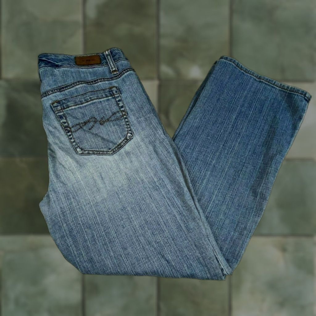 Tommy Hilfiger Tommy Hilfiger Women's Bootcut Jeans Blue Size 8 30x27.5 Classic Rise Cotton Blend Size 30" / US 8 / IT 44 - 1 Thumbnail