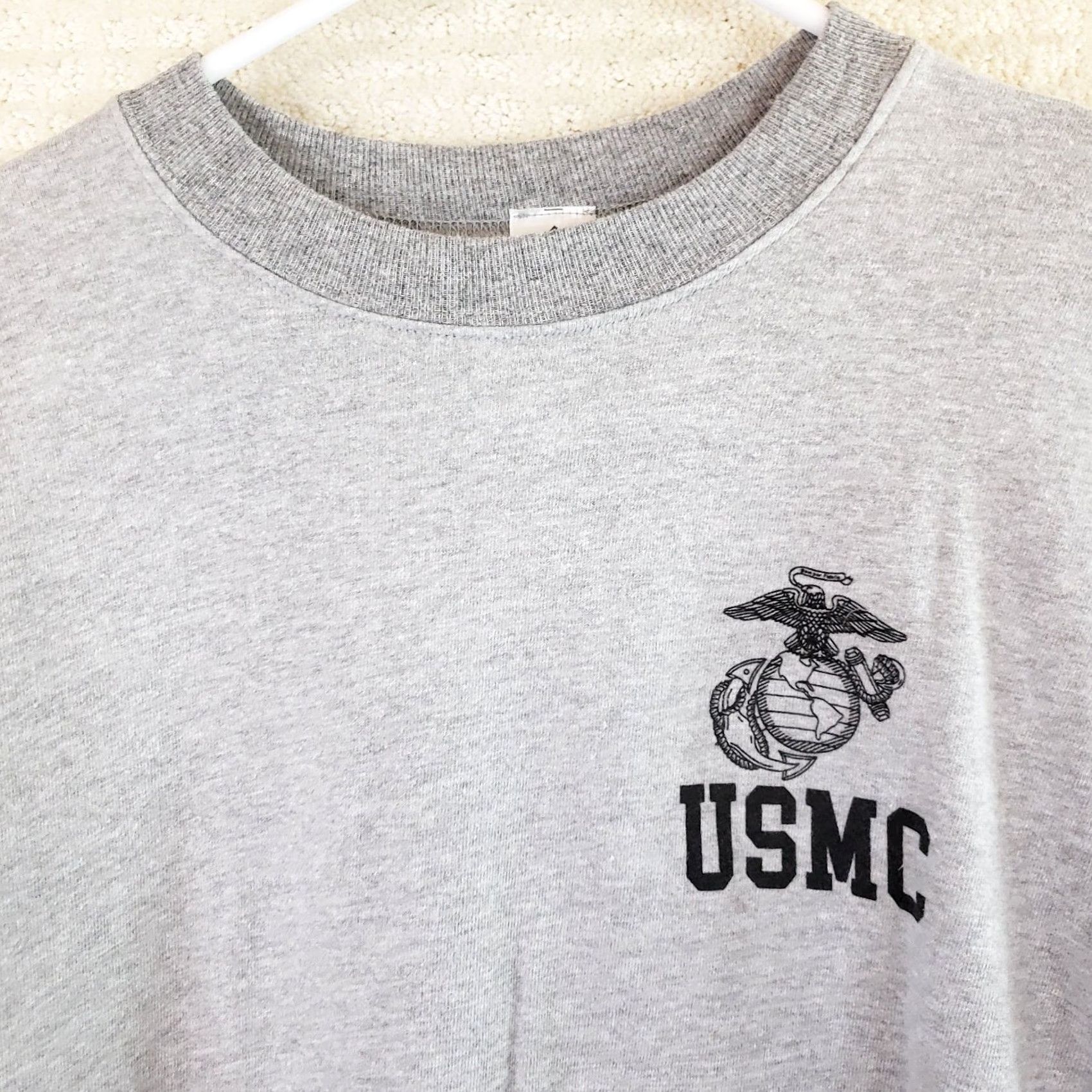 Vintage VINTAGE USMC Sweatshirt Women's Large Gray Emblem Front Military Logo 90s Womens L Gray Crew Neck Pullover Knit Cotton Long Sleeve Regular Fit Size L / US 10 / IT 46 - 4 Thumbnail
