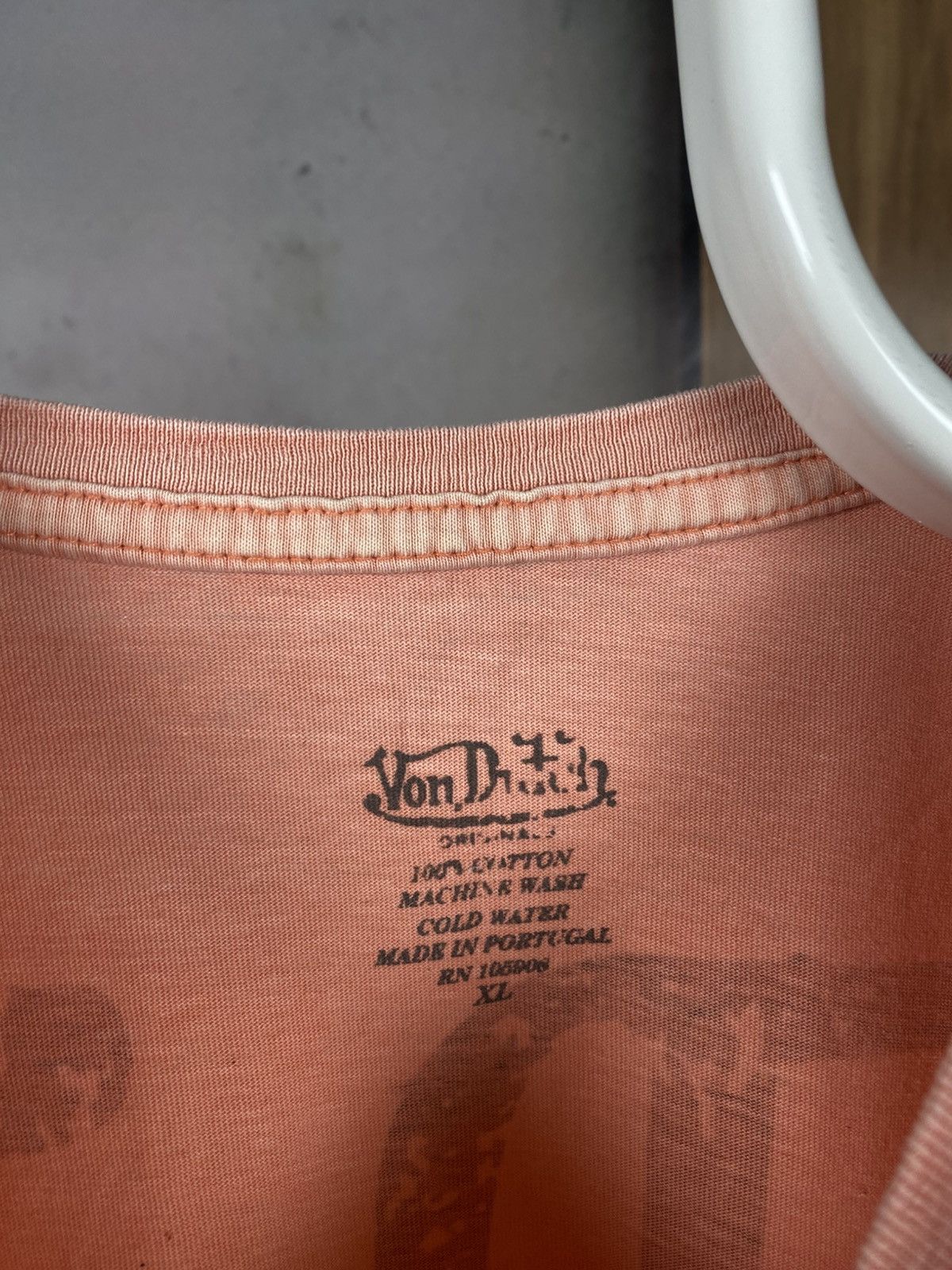 Von Dutch 🔥T-Shirt Von Dutch Tie Dye Big Logo Tee🔥 Size US XL / EU 56 / 4 - 11 Thumbnail