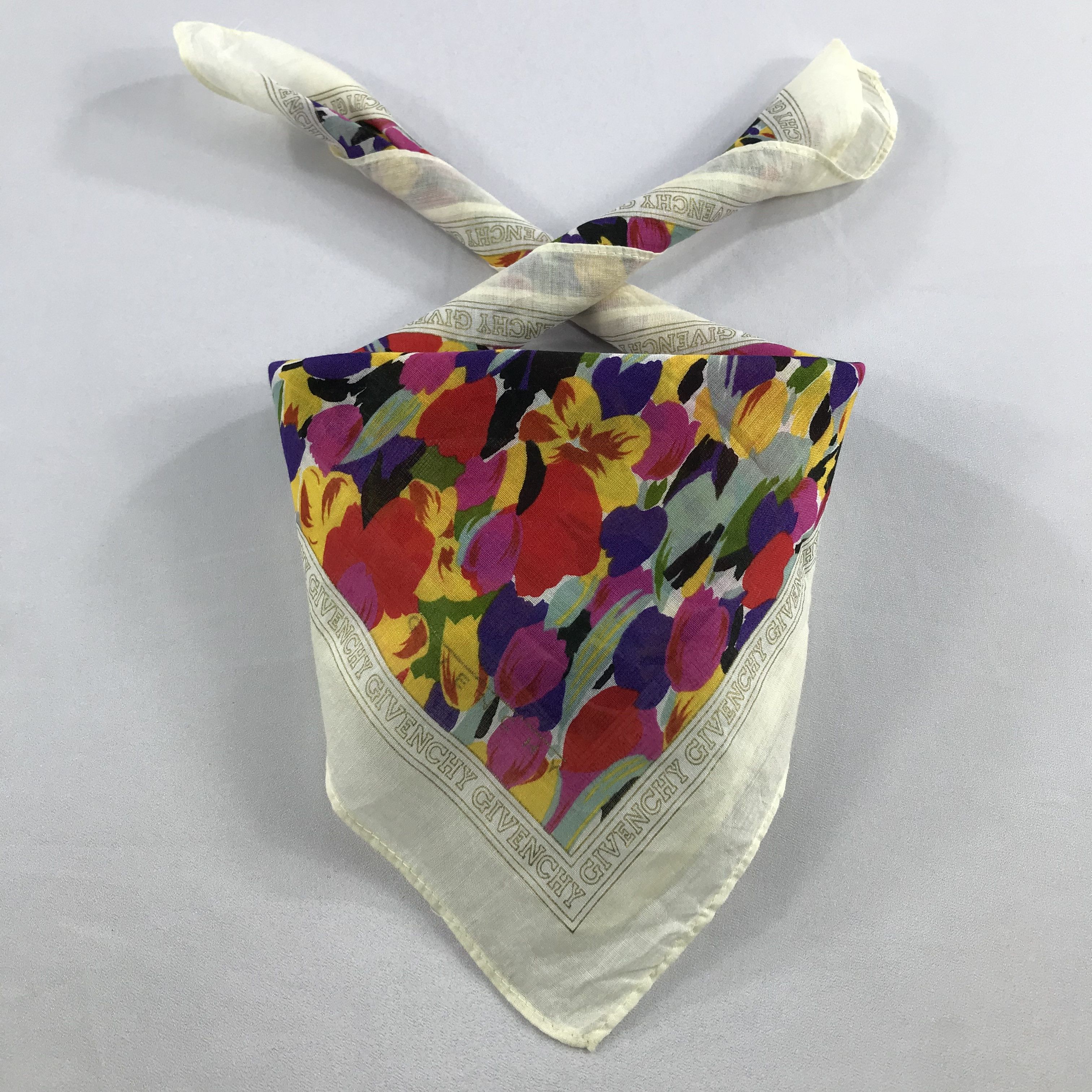 Vintage Vintage Givenchy Bandana / Handkerchief / Neckerchief -S2714 Size ONE SIZE - 3 Thumbnail