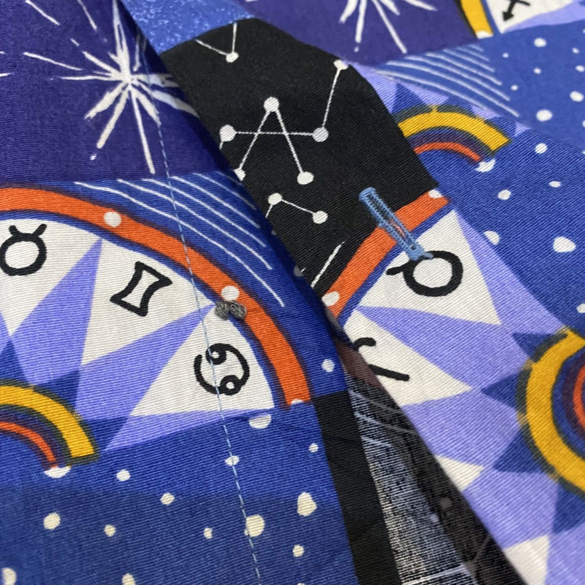 Japanese Brand 1990s Cubic Measure Pattren Clocks Button Ups Shirts Size US XL / EU 56 / 4 - 9 Thumbnail