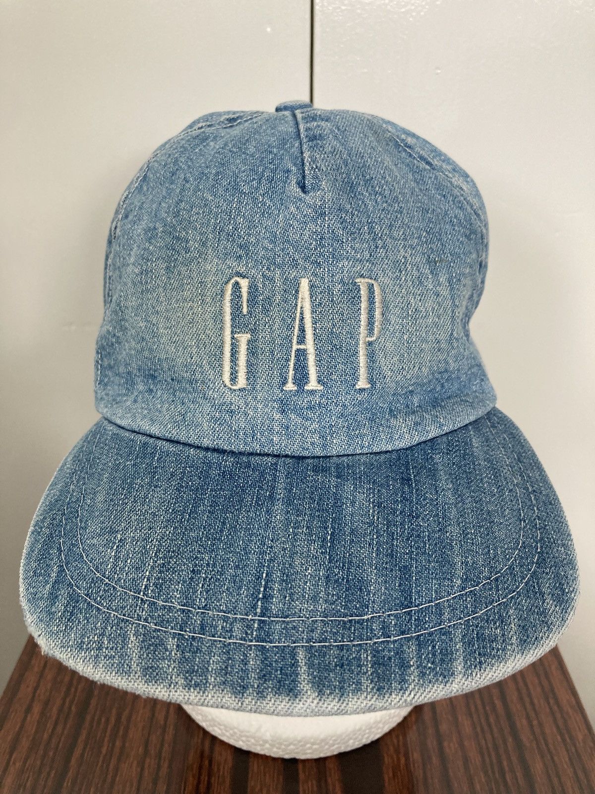 Gap GAP DENIM JEANS HAT CAP STRAP BACK VINTAGE 1980s 1990s 90s Size ONE SIZE - 2 Thumbnail