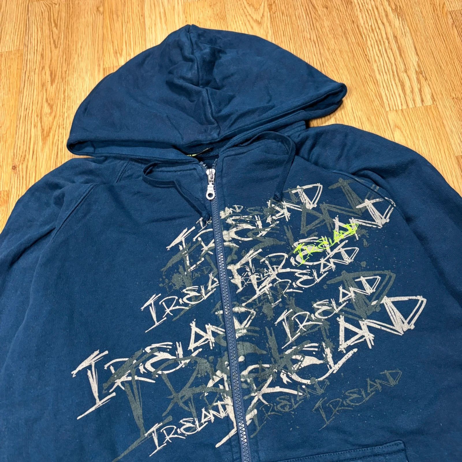 Japanese Brand Ireland Y2K Graphic Zip Hoodie XXL Size US XXL / EU 58 / 5 - 3 Thumbnail