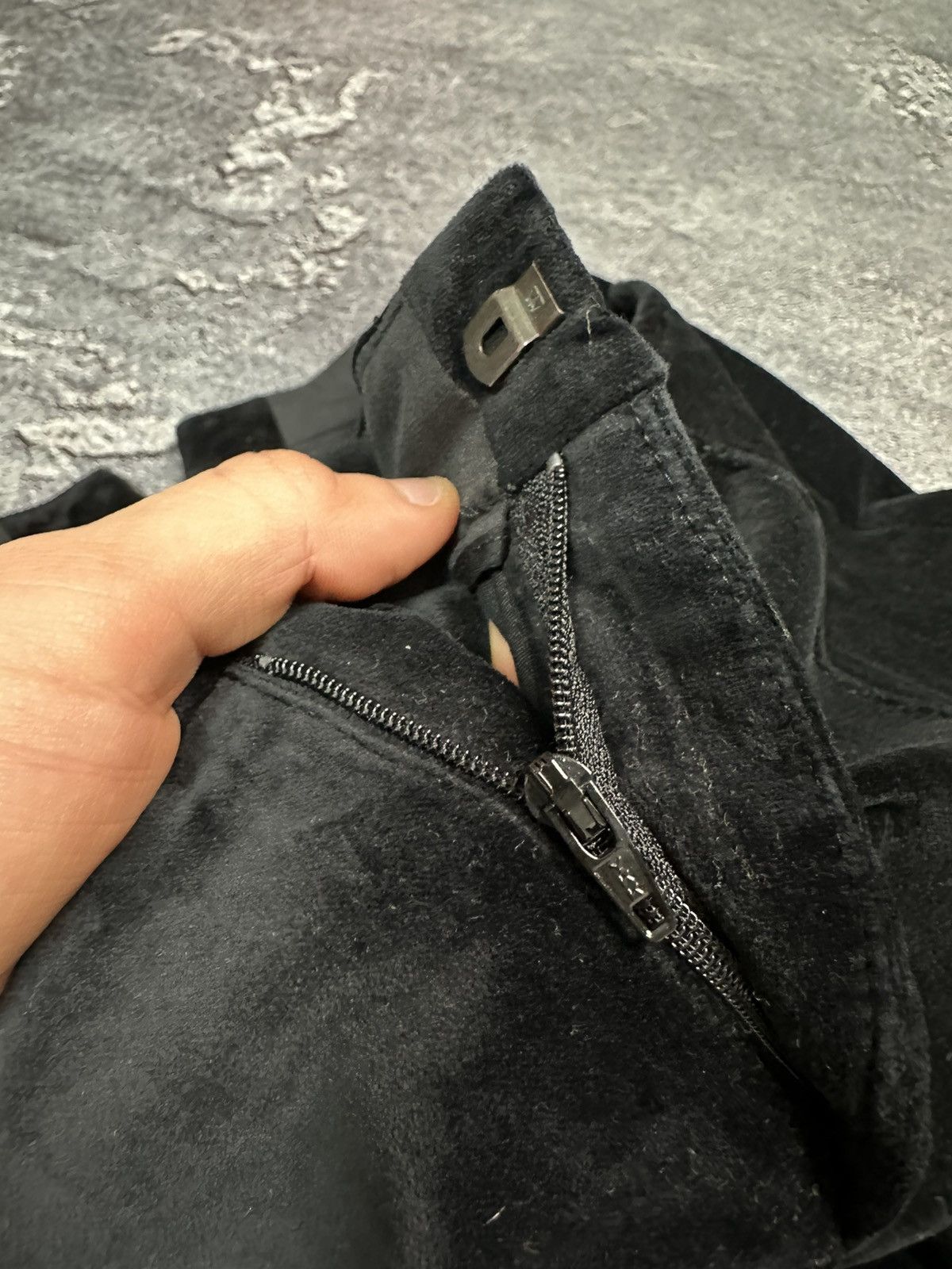 Joseph Joseph velvet pants Women’s Black Velour Luxury Size 28" / US 6 / IT 42 - 9 Thumbnail
