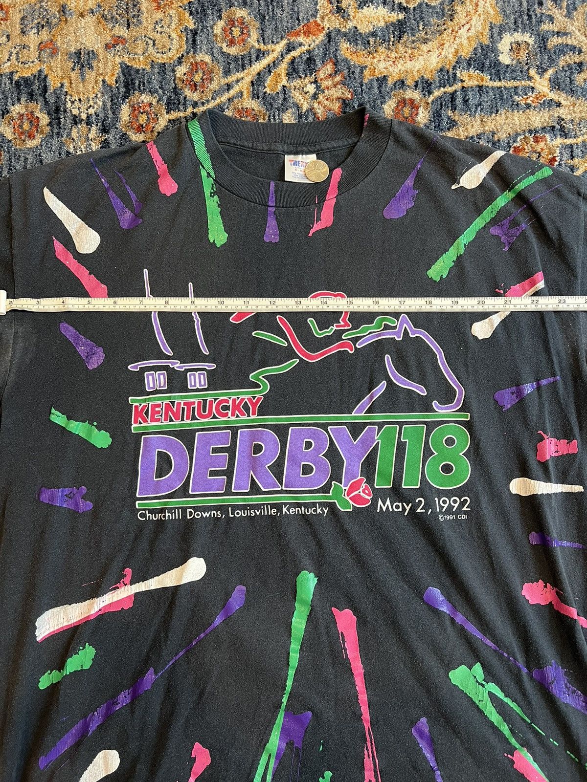Vintage VINTAGE 1992 Kentucky Derby All Over Print Tee Size US XL / EU 56 / 4 - 2 Thumbnail
