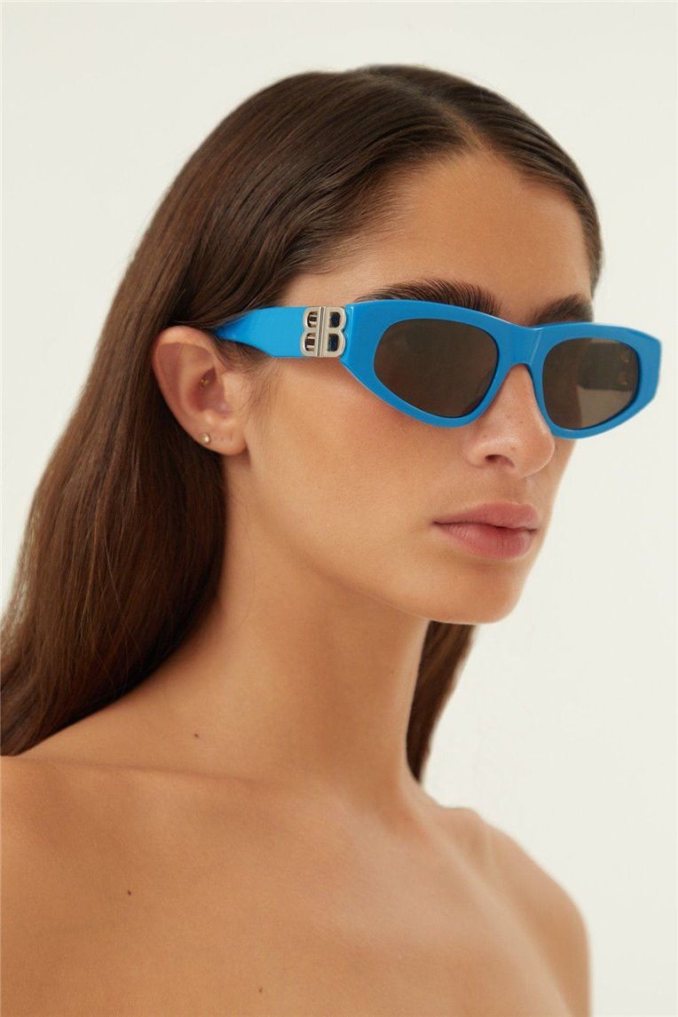 NEW BALENCIAGA BLUE AND SILVER CAT-EYE BB SUNGLASSES BB0095S 011 Balenciaga | Accessories | New Balenciaga Blue And Silver  main image 4