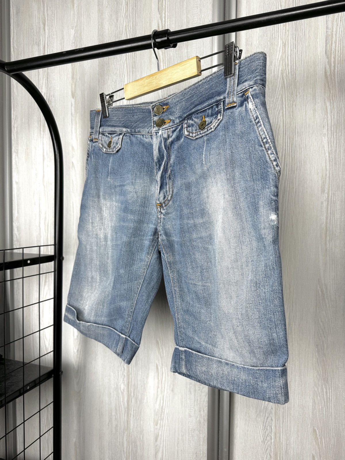 Dolce & Gabbana Dolce & Gabbana 16 Cuba Big Logo Denim Shorts Size US 32 / EU 48 - 5 Thumbnail