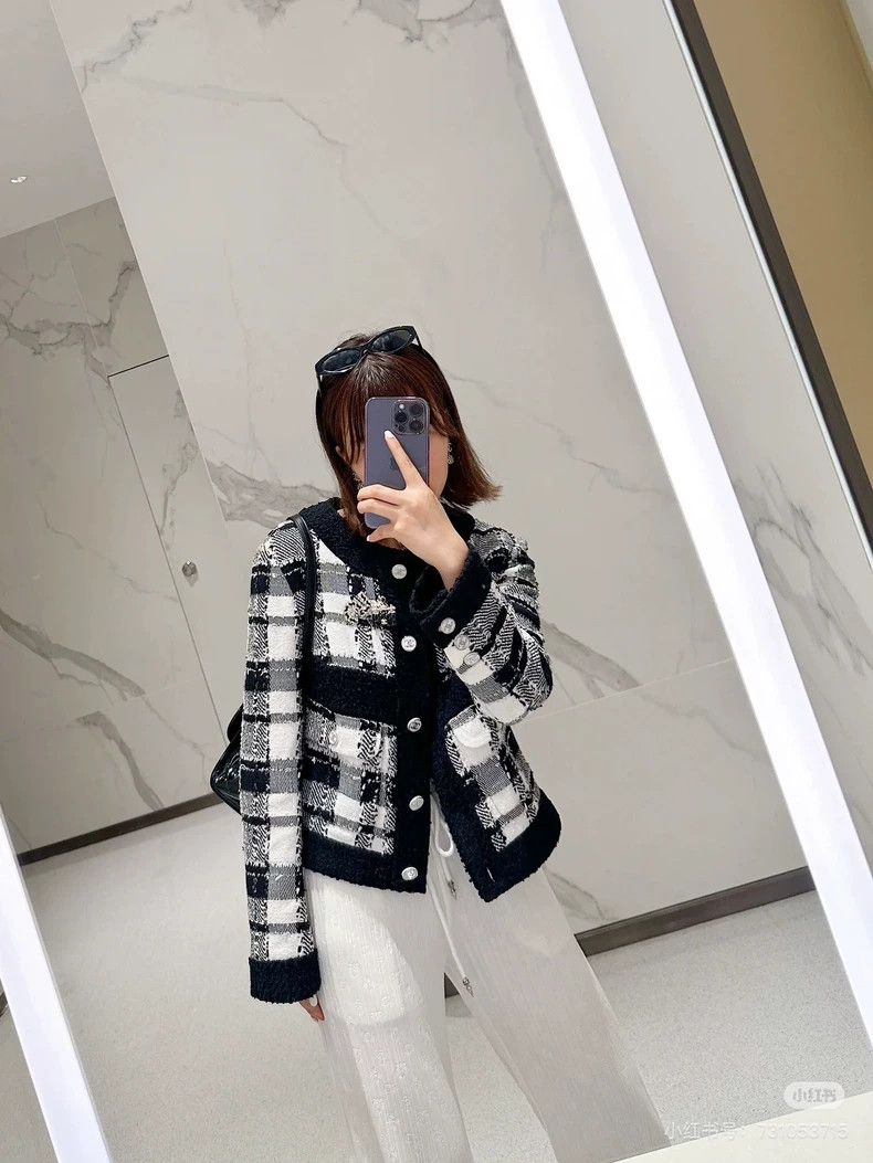 Chanel Chanel 23P black and white plaid short jacket Size XXS / US 00 / IT 34 - 8 Thumbnail