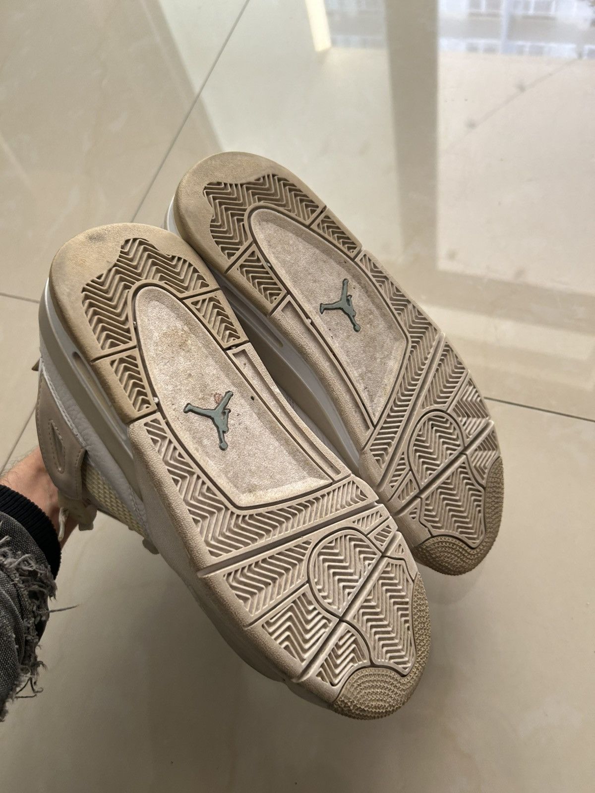 Jordan Brand Jordan 4 Linen Size US 9.5 / EU 42-43 - 5 Thumbnail
