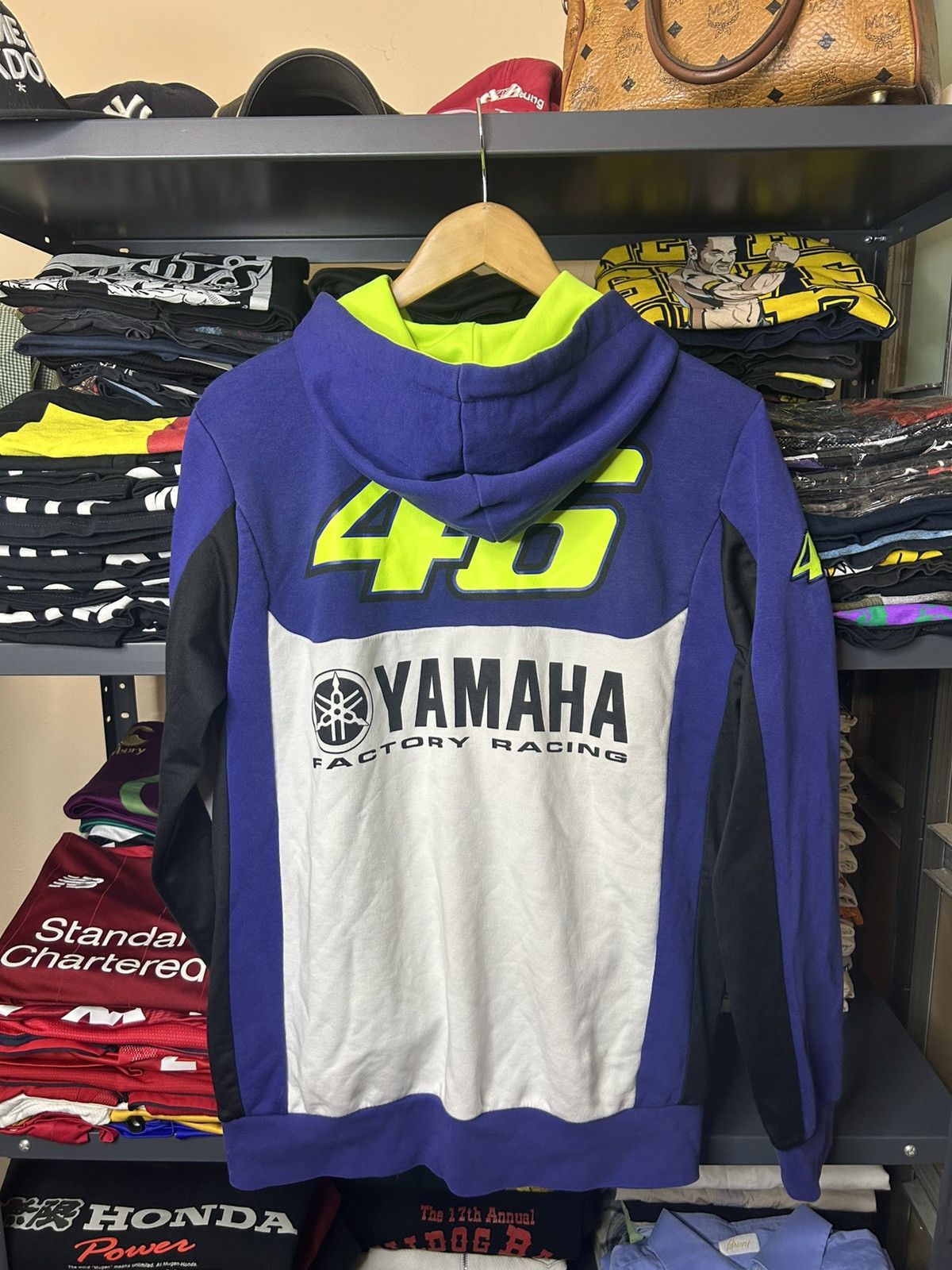 Yamaha Yamaha VR46 Valentino Rossi Racing Hoodie Size M Size US M / EU 48-50 / 2 - 2 Thumbnail
