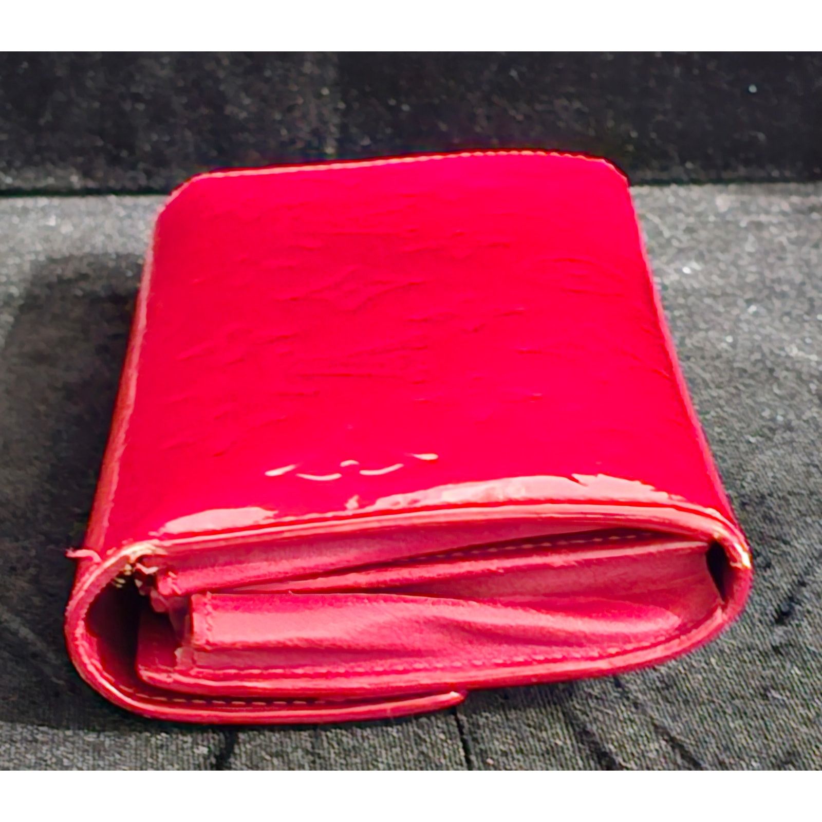Louis Vuitton Louis Vuitton Vernis Red Portefeuille Sarah Wallet Size ONE SIZE - 4 Thumbnail