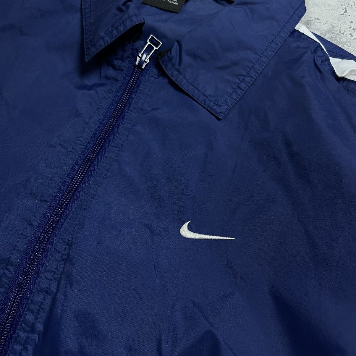 Nike 90s NIKE SWOOSH VINTAGE Y2K OVERSIZED WINDBREAKER JACKET Size US L / EU 52-54 / 3 - 4 Thumbnail