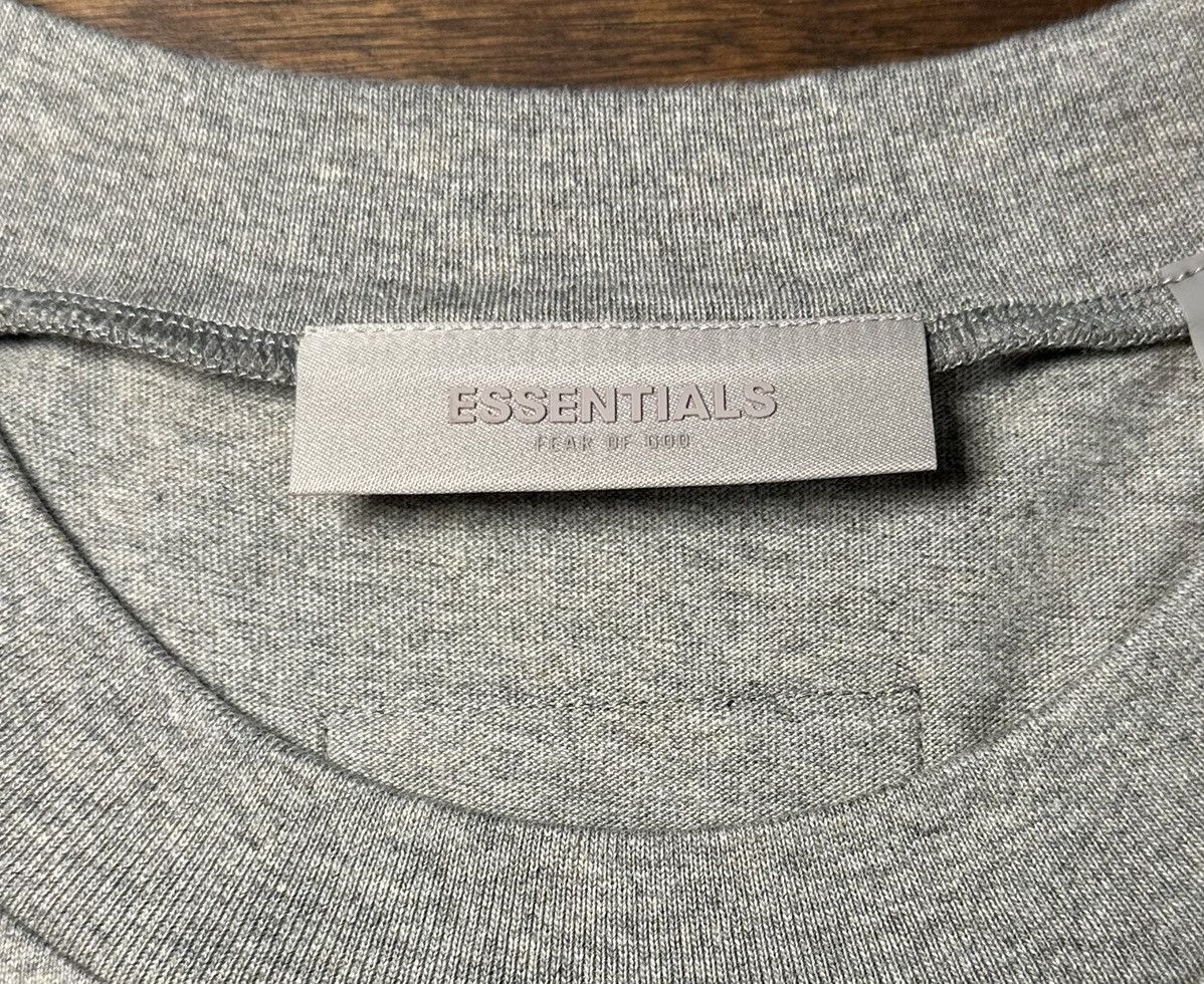 FOG Essentials Fear of God ‘Dark Oatmeal’ Tee (SS22) Large Size US L / EU 52-54 / 3 - 4 Thumbnail