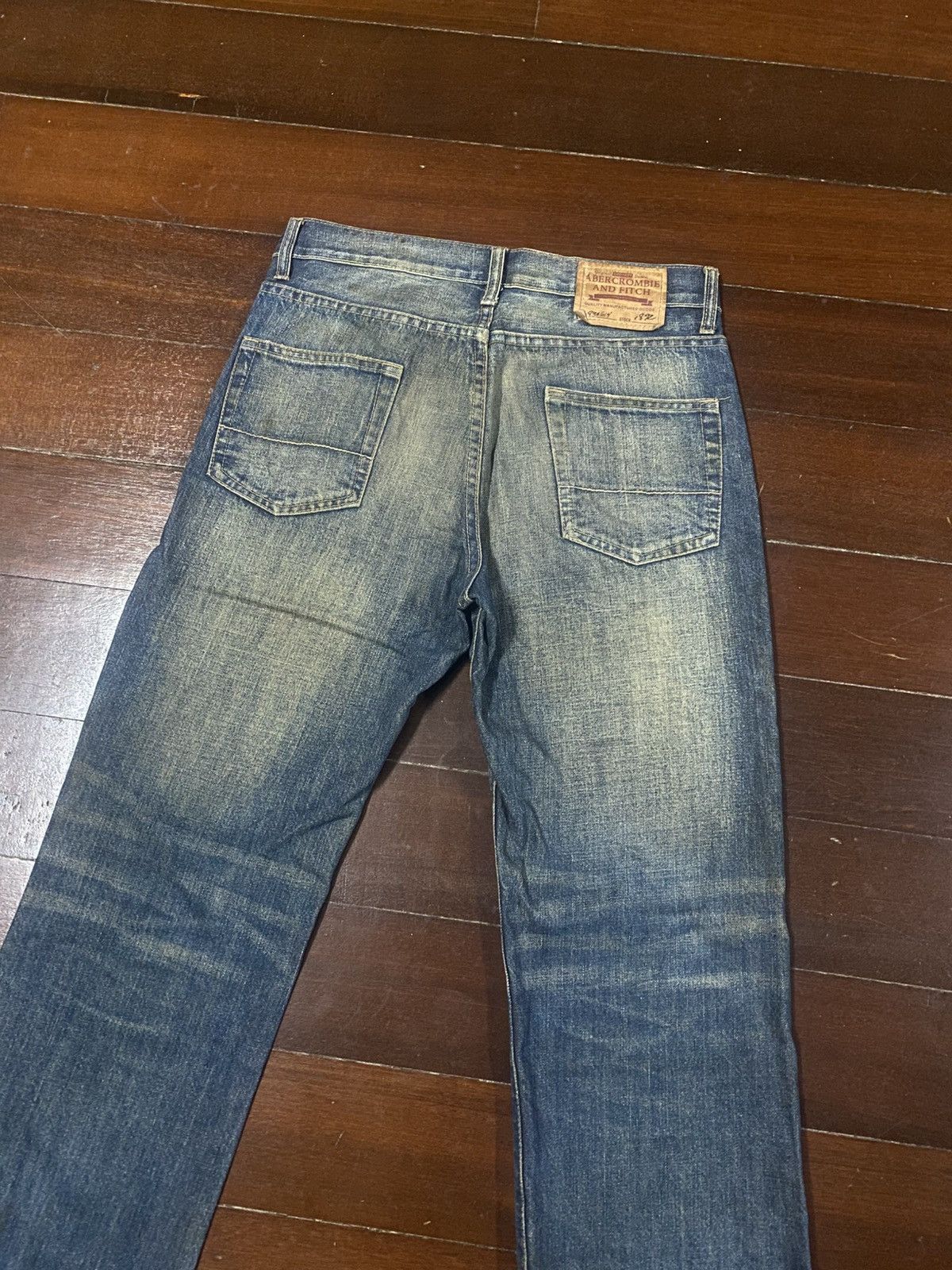 Abercrombie & Fitch Vintage Abercrombie Blue Wash Distressed mud wash lowrise Size US 33 - 13 Thumbnail