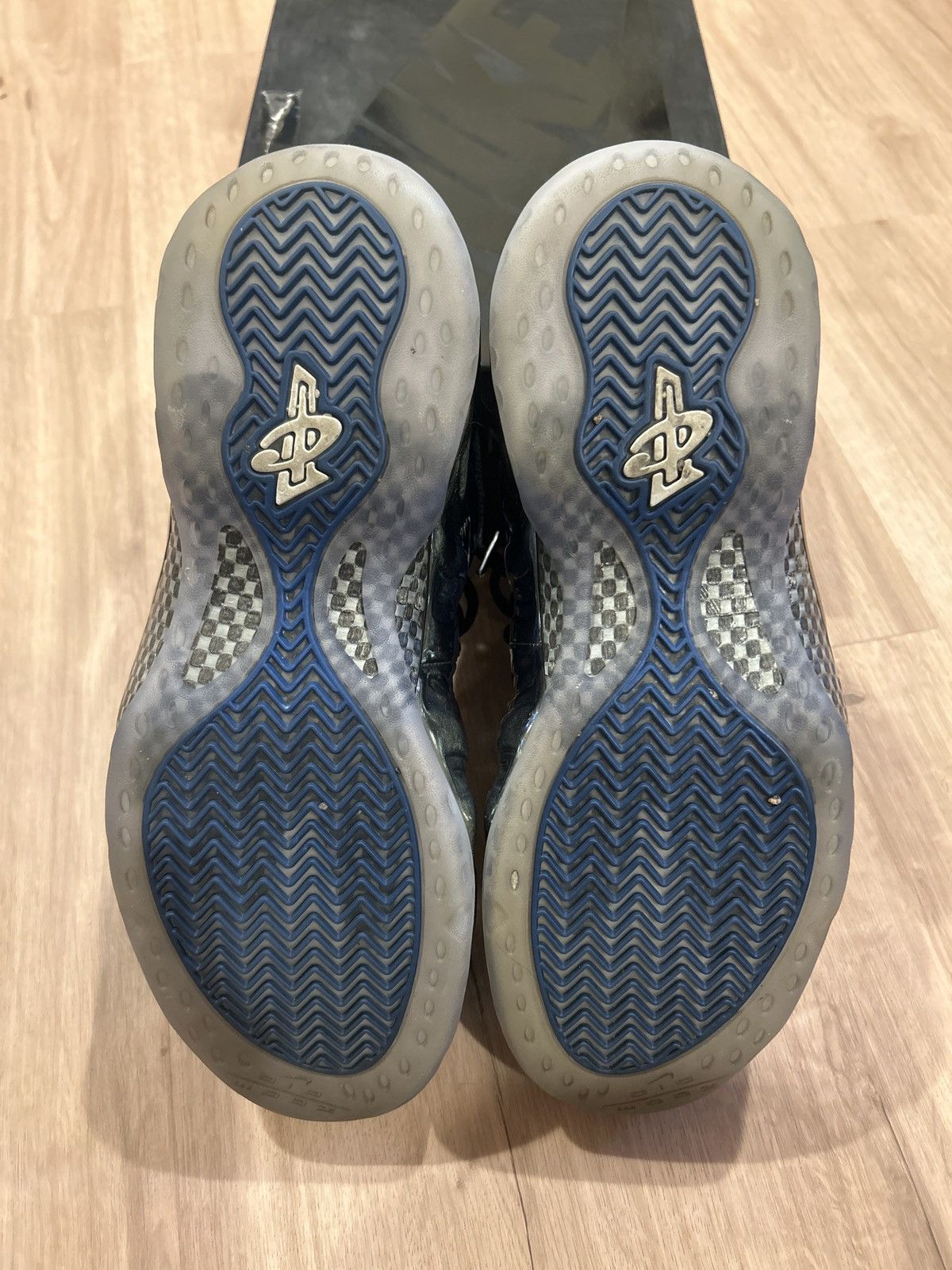 Nike Nike Air Foamposite “Blue Mirror” Size US 12.5 / EU 45-46 - 5 Thumbnail