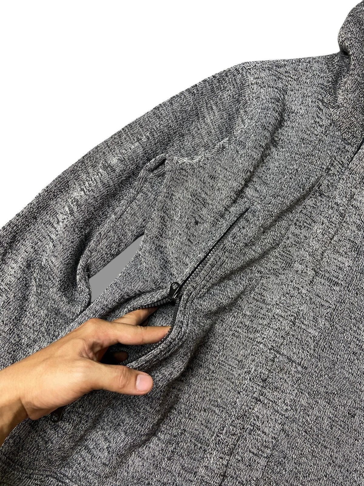Japanese Brand × Vintage YOUTILITY Japanese Brand Zipped Hoodies (124) Size US L / EU 52-54 / 3 - 4 Thumbnail