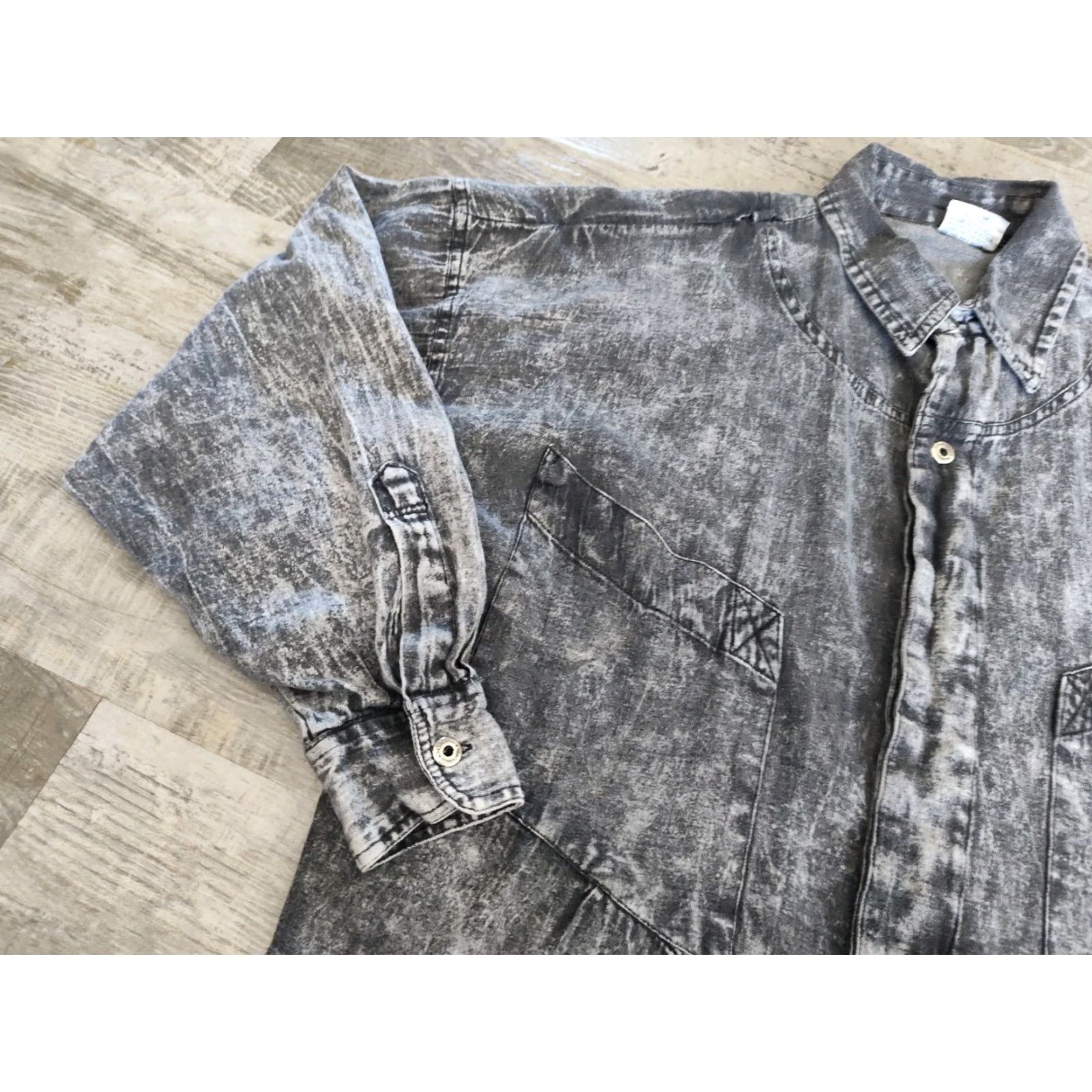 Vintage VINTAGE Desperado Western Button-Up Shirt Black Acid Wash Men’s Medium 100% Cotton Long Sleeve Casual Workwear Size US M / EU 48-50 / 2 - 5 Thumbnail