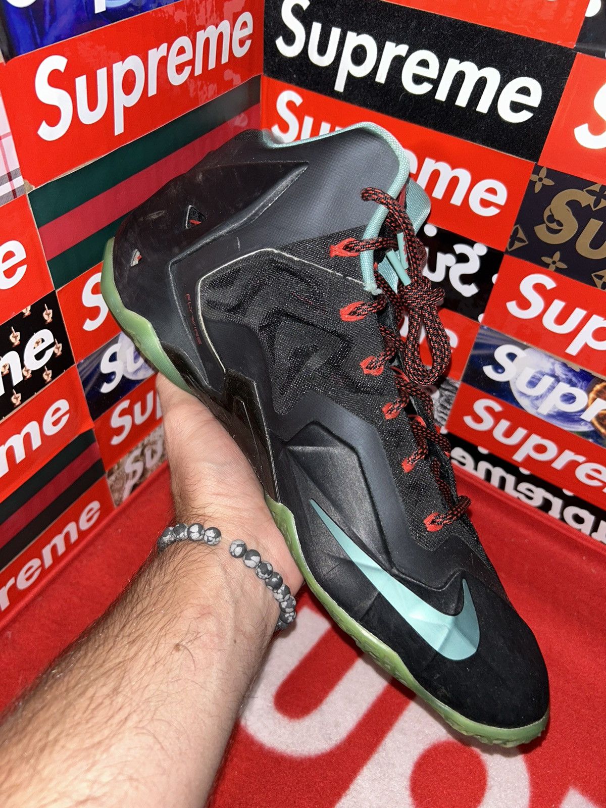 Nike Nike LeBron 11 Diffused Jade 616175-004 size 13 FULL ZOOM Size US 13 / EU 46 - 7 Thumbnail