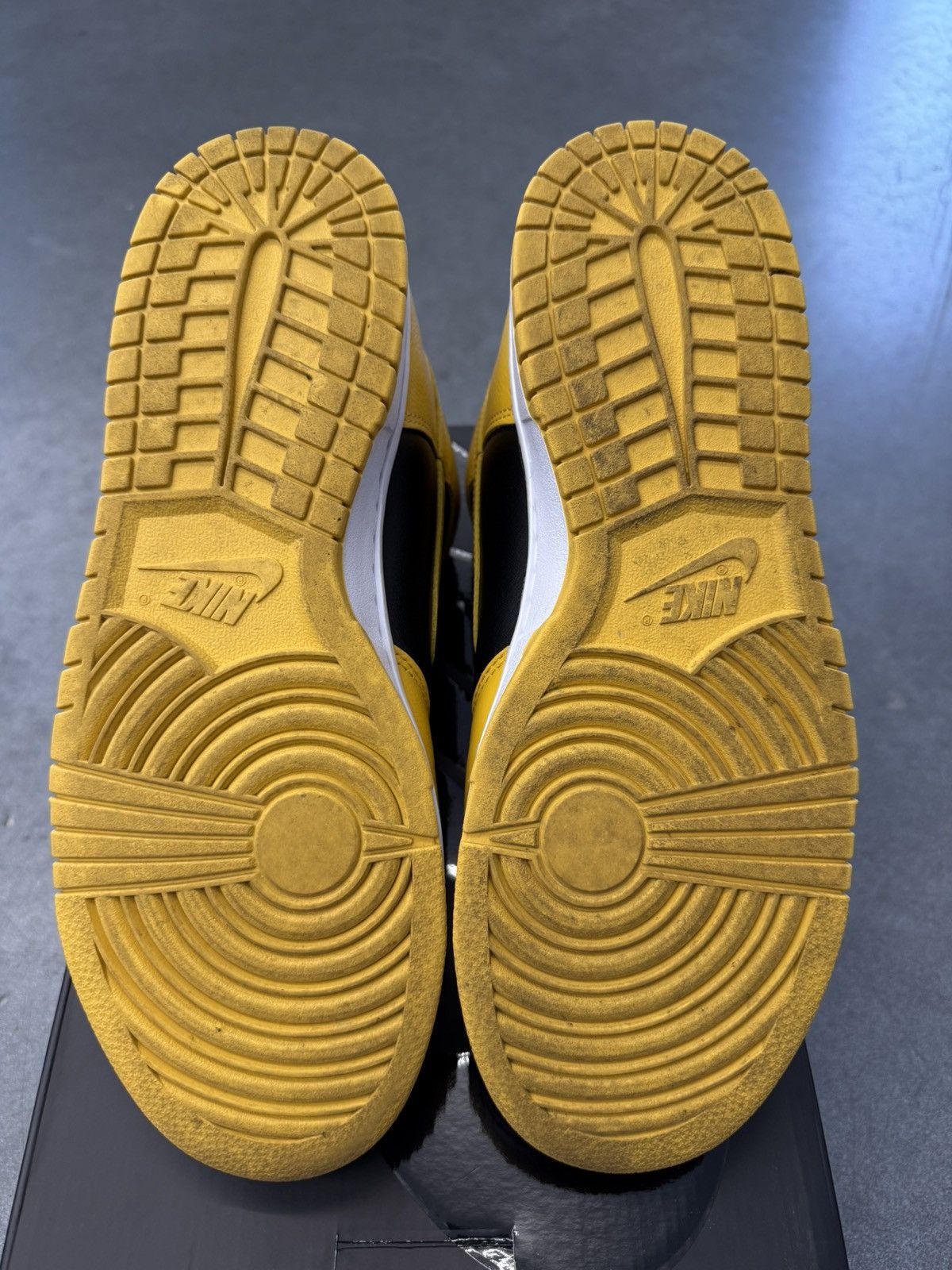 Nike 2024 Nike Dunk High Wu-Tang Size US 10 / EU 43 - 13 Thumbnail