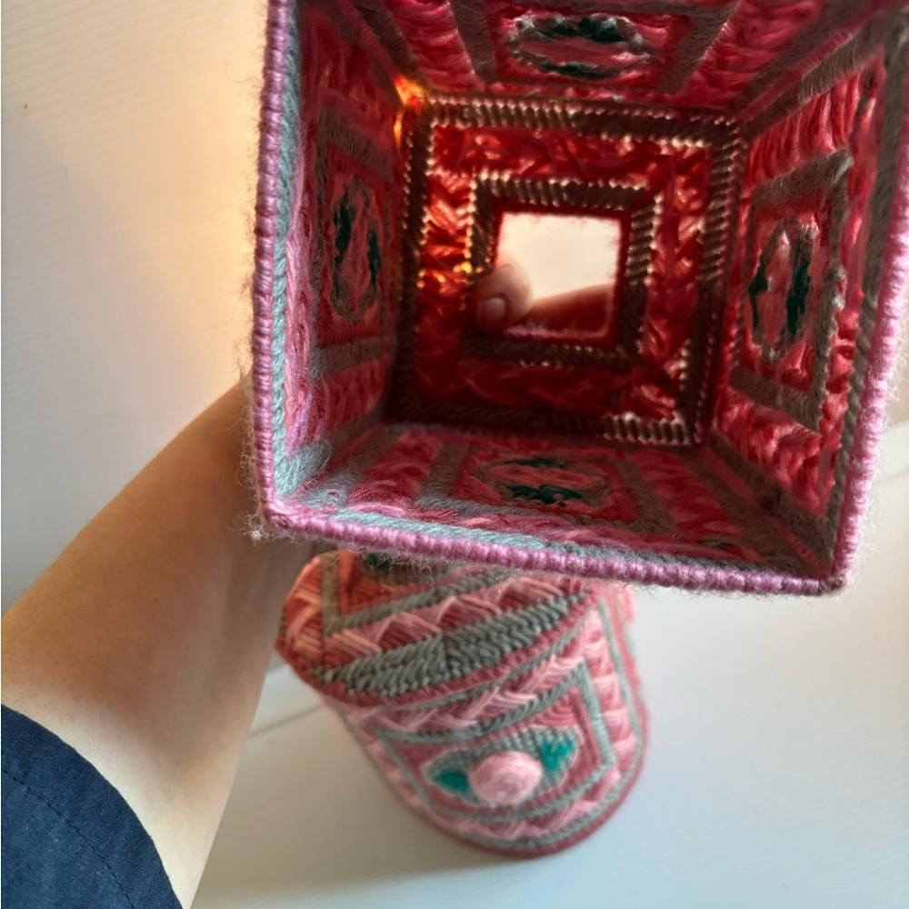 Designer Vintage Needlepoint Kleenex and Q-tips Box Cover Size ONE SIZE - 3 Thumbnail