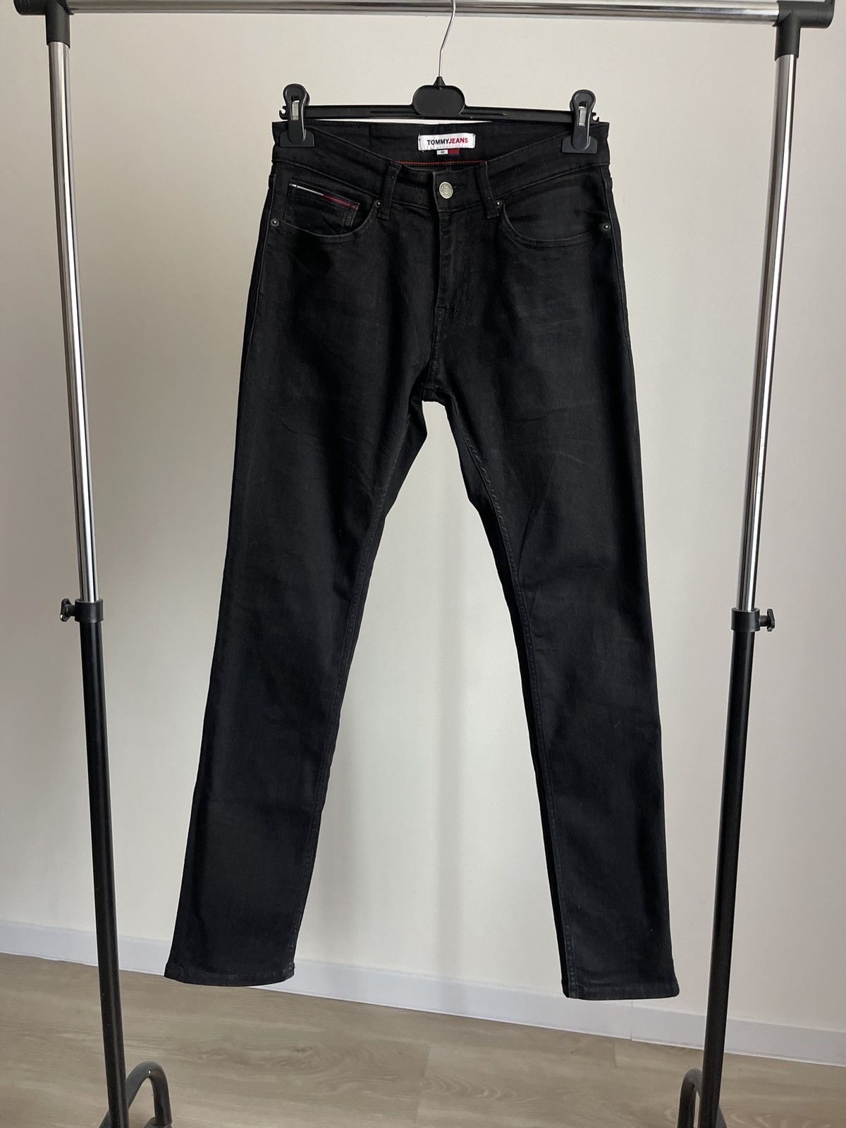 Tommy Hilfiger Tommy Jeans Scanton Slim Black Denim - W30 L32 Size US 30 / EU 46 - 1 Thumbnail