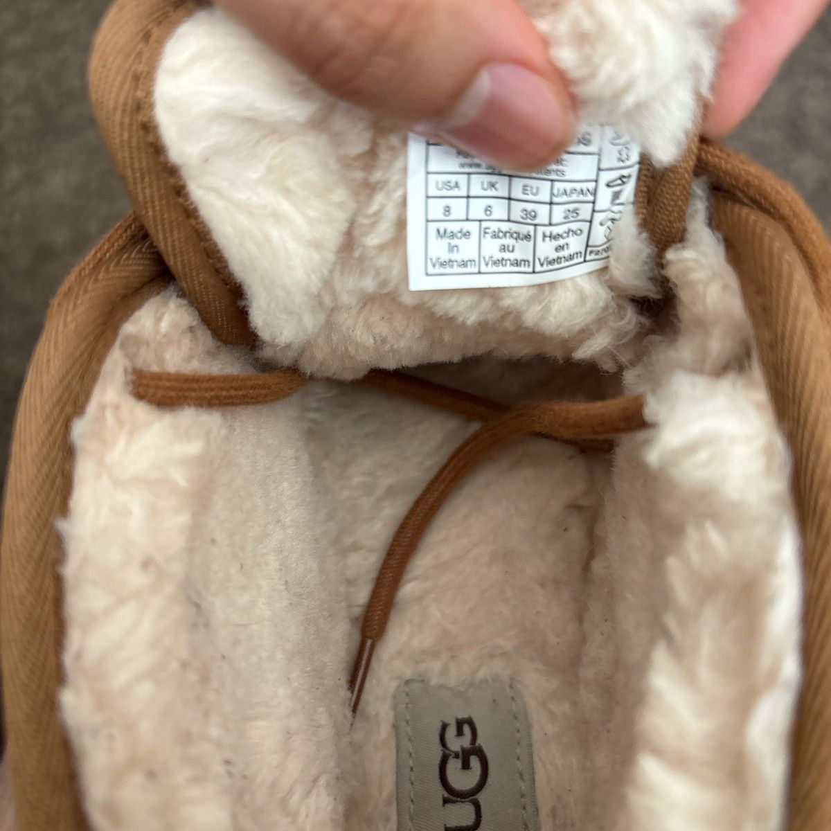 Ugg Tan UGG Neumel chukka boots woman’s size 8 Size US 8 / IT 38 - 5 Thumbnail