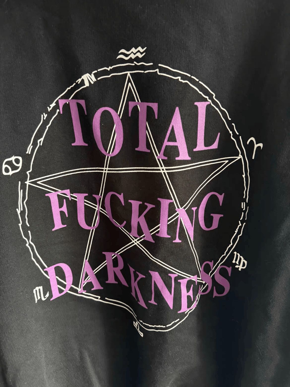 Vetements Vetements Total Fucking Darkness Hoodie Size US L / EU 52-54 / 3 - 4 Thumbnail