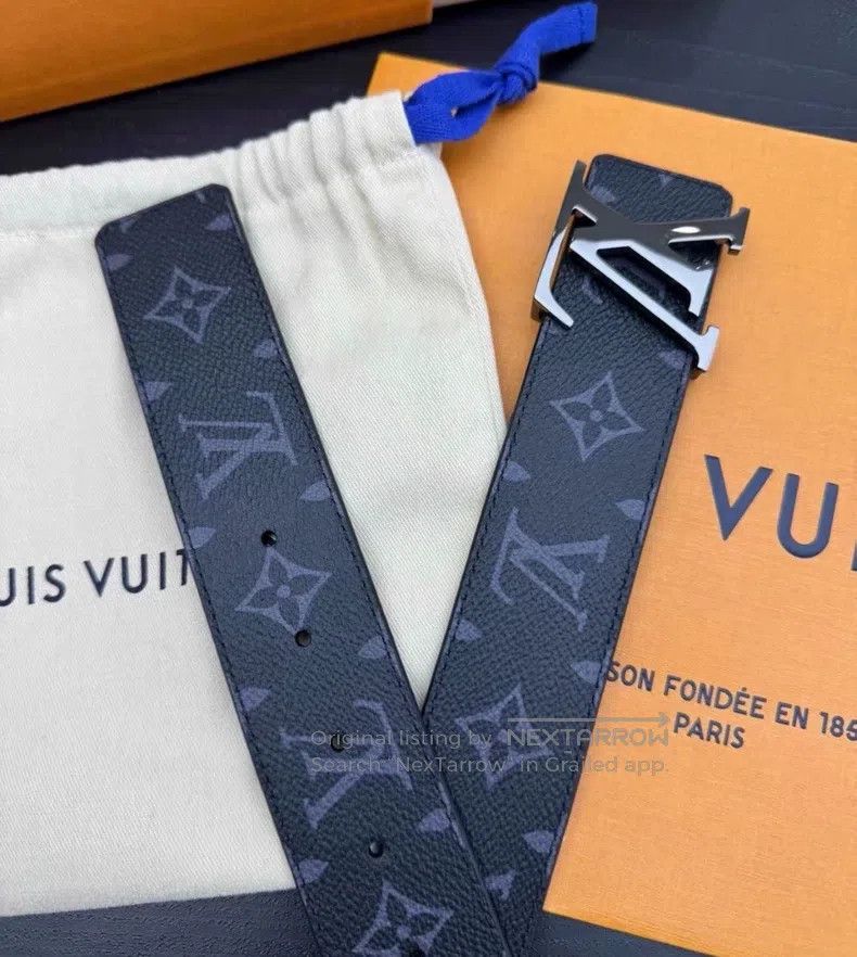 Louis Vuitton Louis Vuitton Black presbyopic smooth buckle belt Size ONE SIZE - 6 Thumbnail