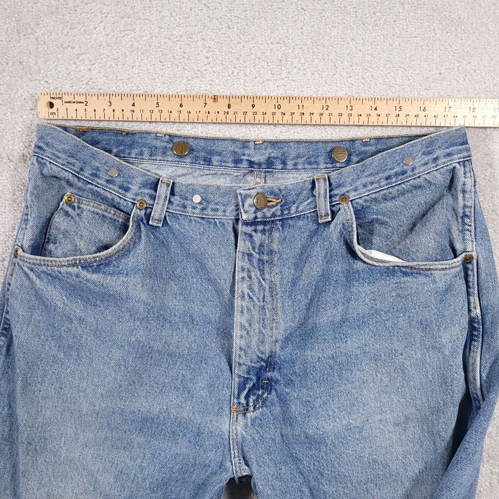 Wrangler VINTAGE Wrangler Jeans Mens 38 Blue 38x30 Actual 35x27 Straight Rugged Wear Suspender Size US 38 / EU 54 - 4 Thumbnail