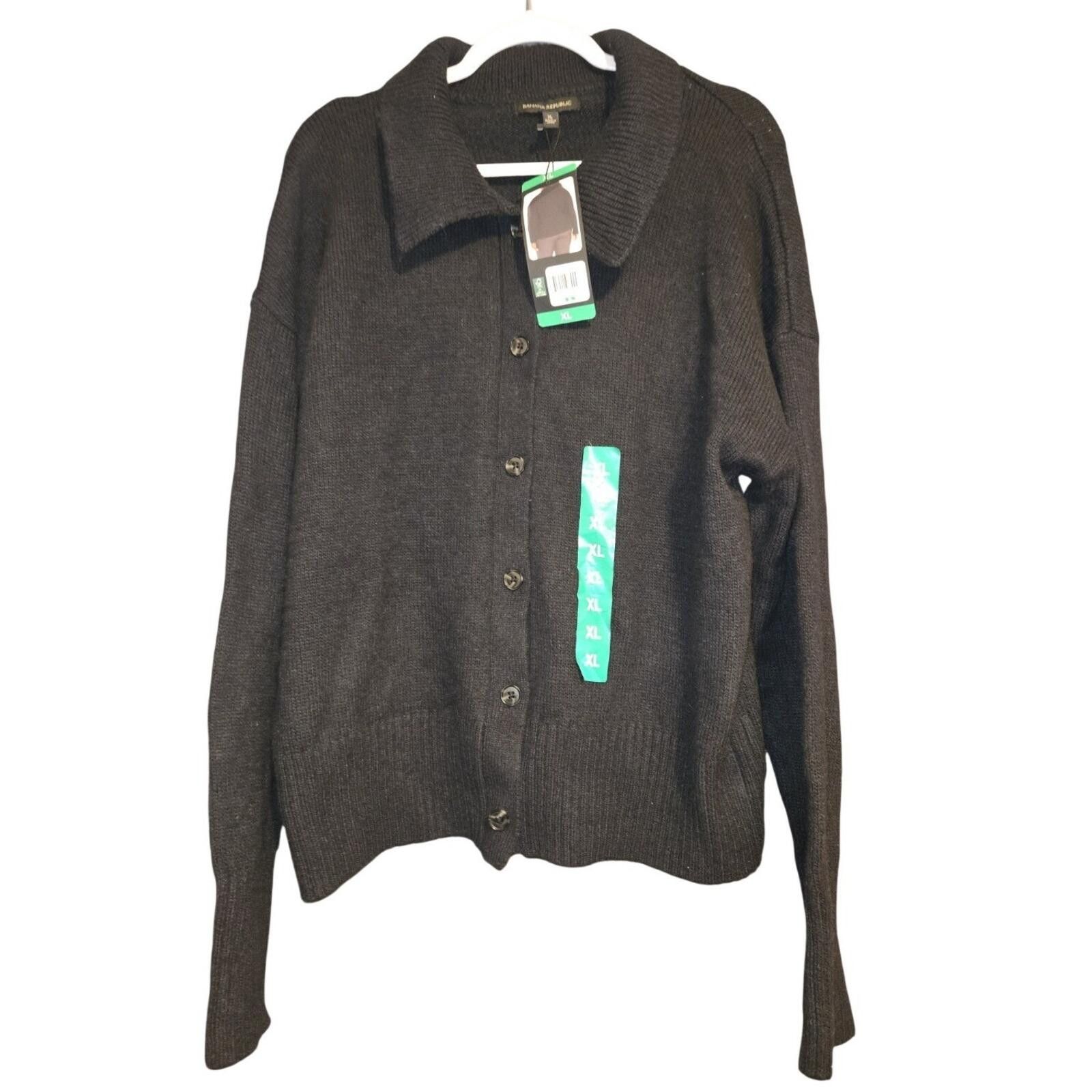 Banana Republic BANANA REPUBLIC Women's Black Button Front Sweater Size XL Size XL / US 12-14 / IT 48-50 - 1 Thumbnail